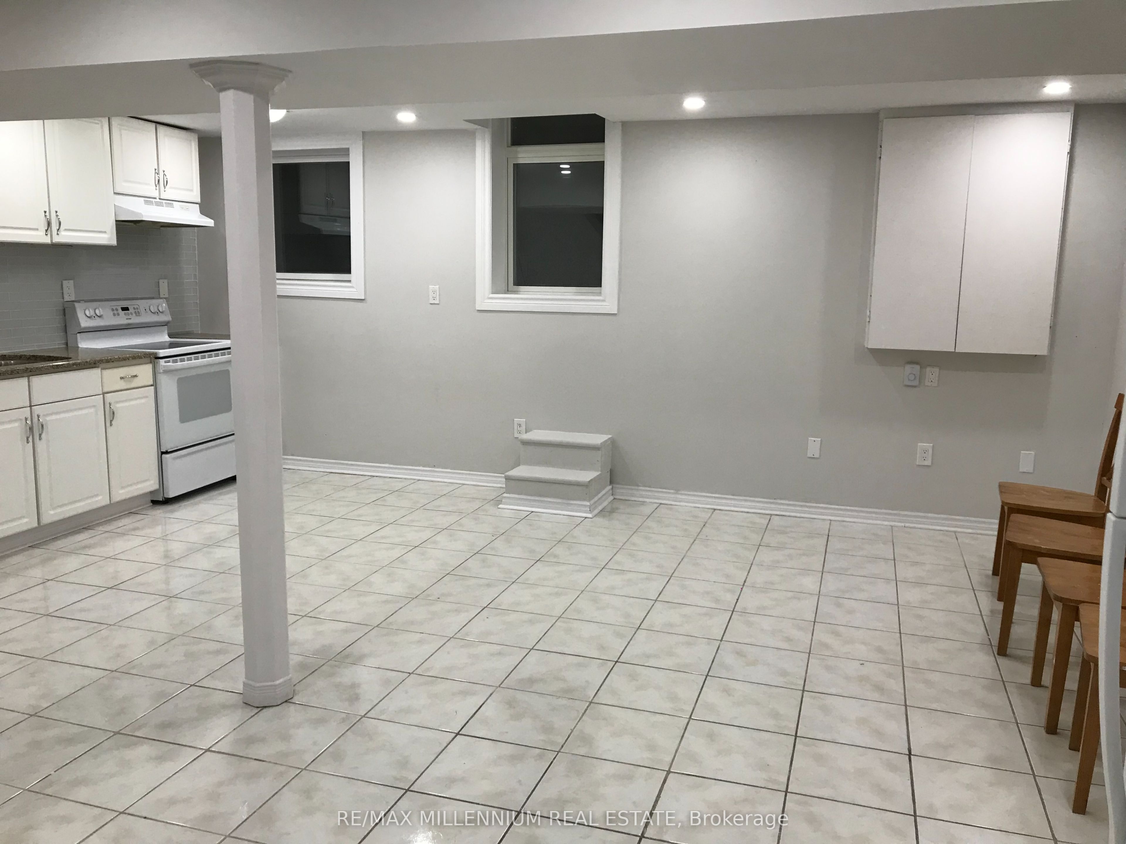 Unit Basement - 90 Whitehaven Drive, Brampton 3