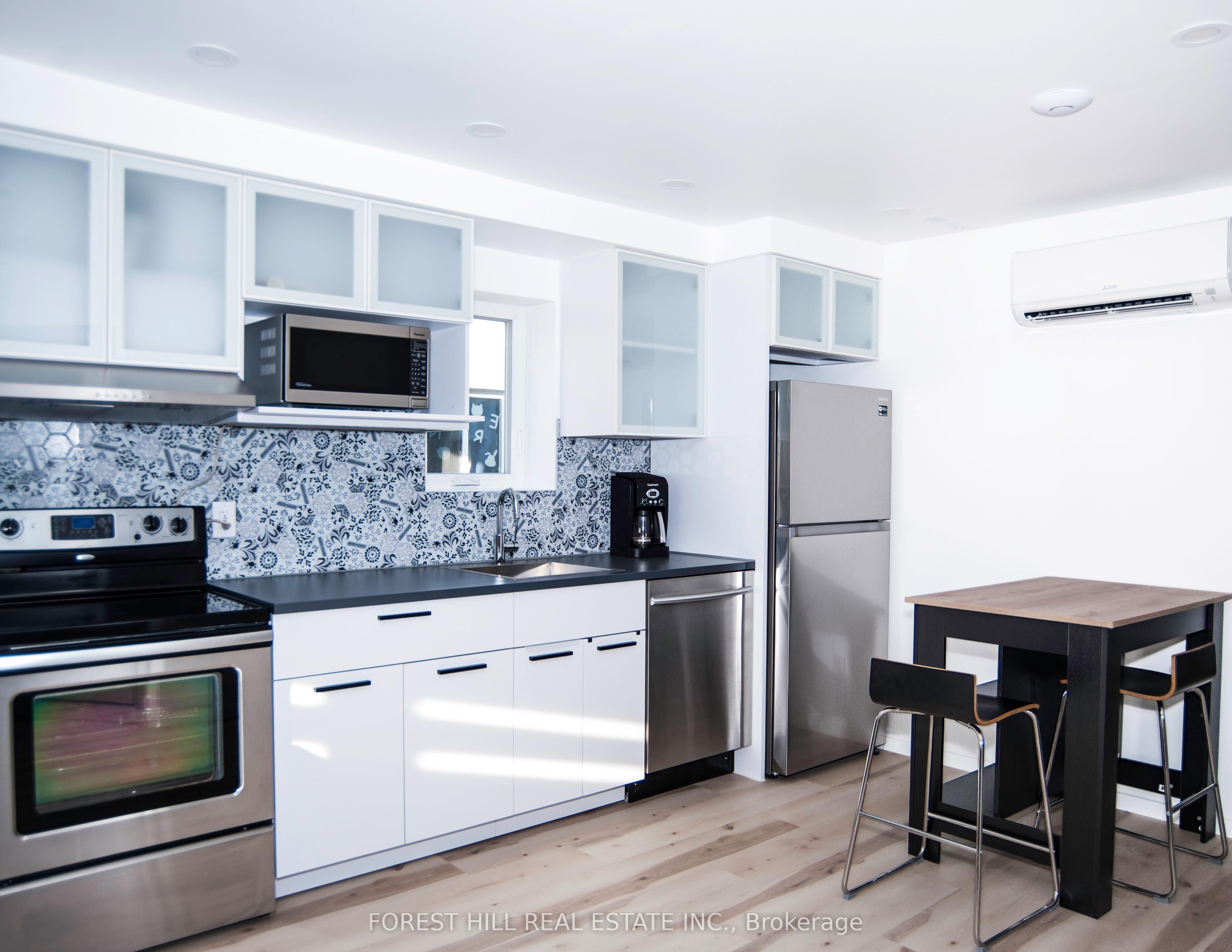 Unit Second Floor - 214 Blackthorn Avenue, Toronto 3