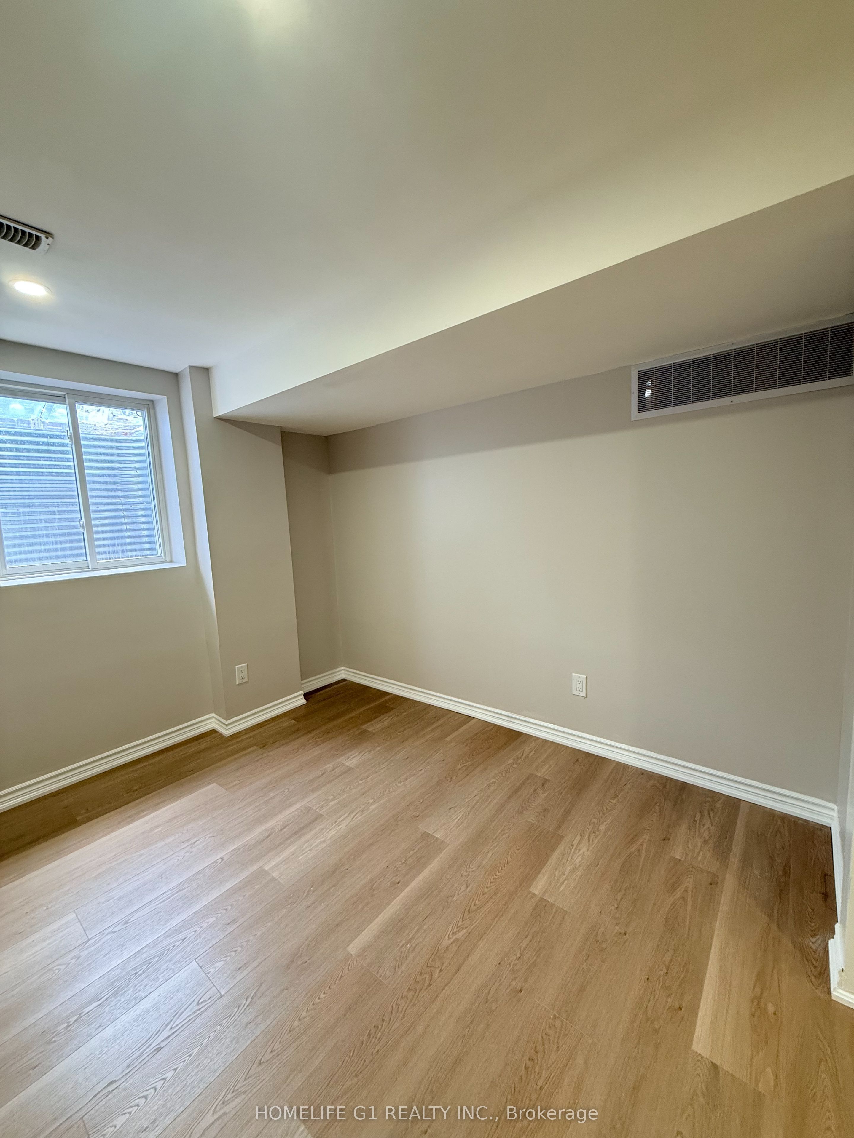 Unit Bsmt - 3 Amaryllis Drive, Brampton 5