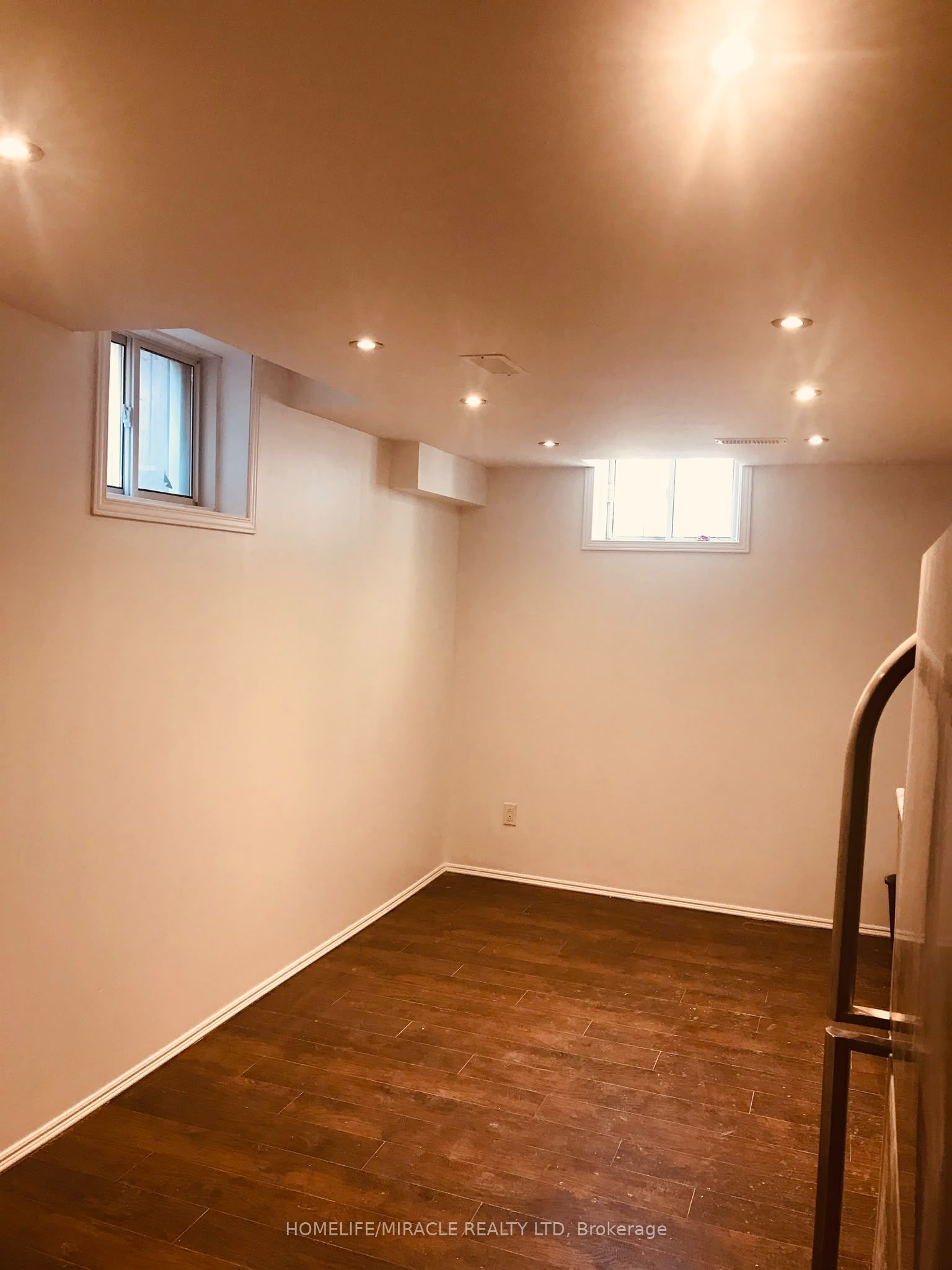 5592 Highbank Road, Mississauga 4