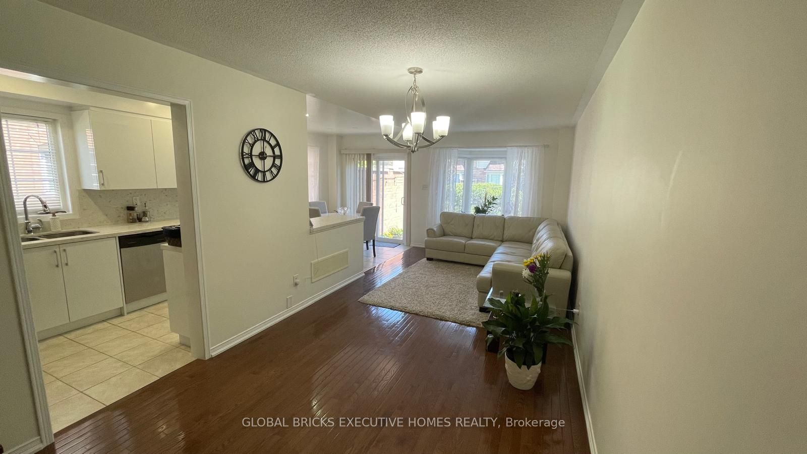 Unit 11 - 5255 Palmetto Place, Mississauga 4
