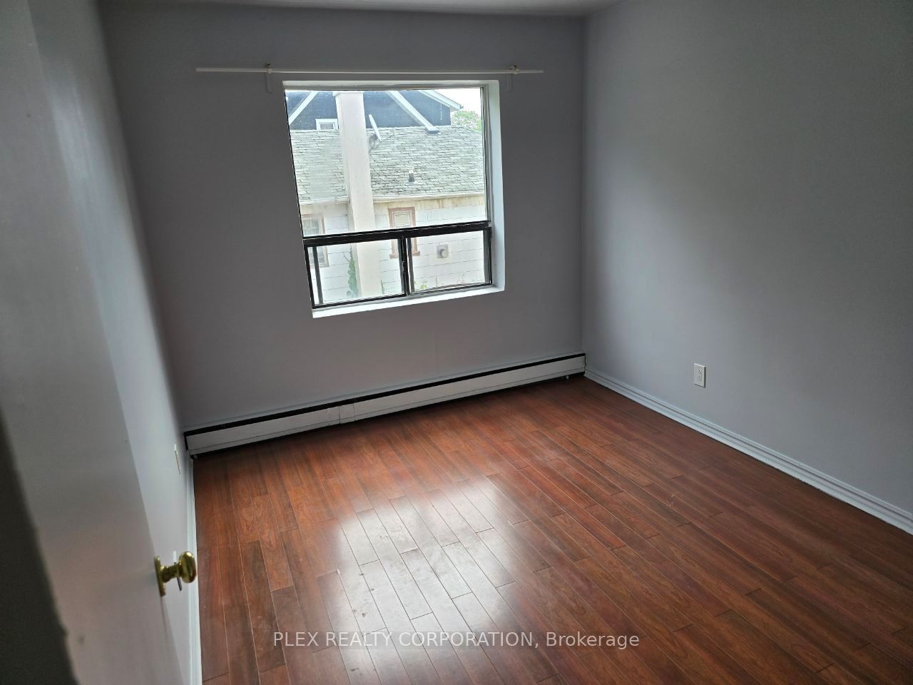Unit 2 - 25A Milton Street, Etobicoke 4