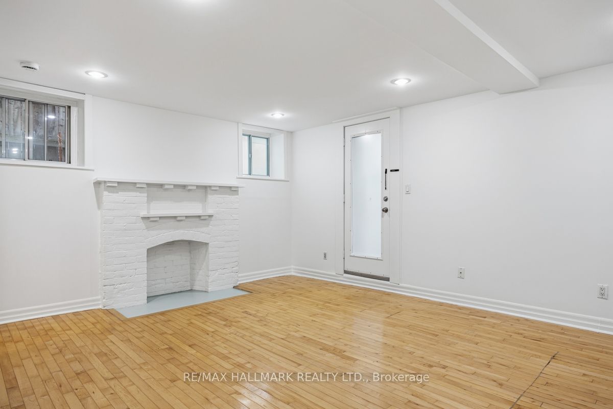Unit Lower - 483 Parkside Drive, Toronto 3