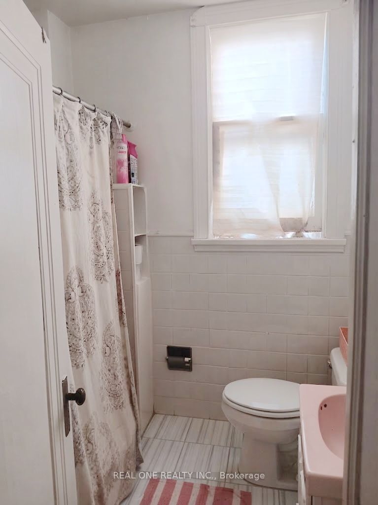 Unit 2 - 104 Twenty Fifth Street, Etobicoke 5