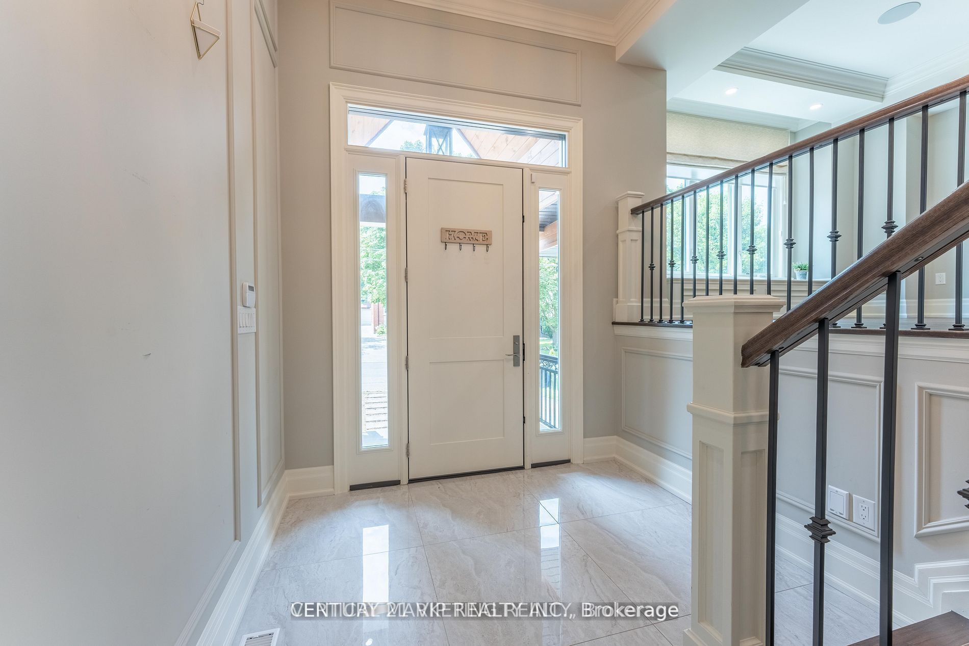 49 Roxaline Street, Etobicoke 4