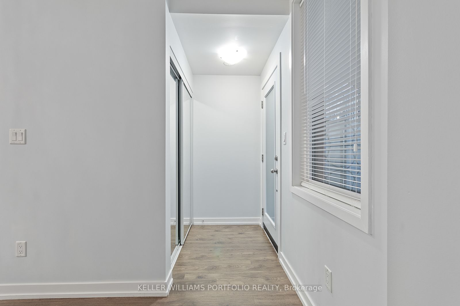 Unit 10 - 869 Wilson Avenue, North York 5