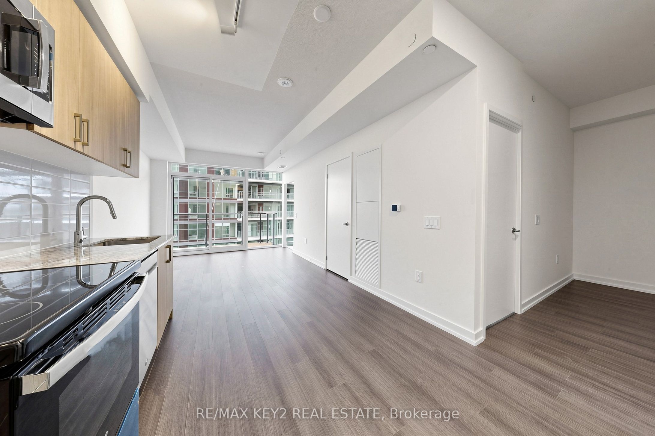 Unit 2316 - 4010 Eglinton Avenue W, Etobicoke 3