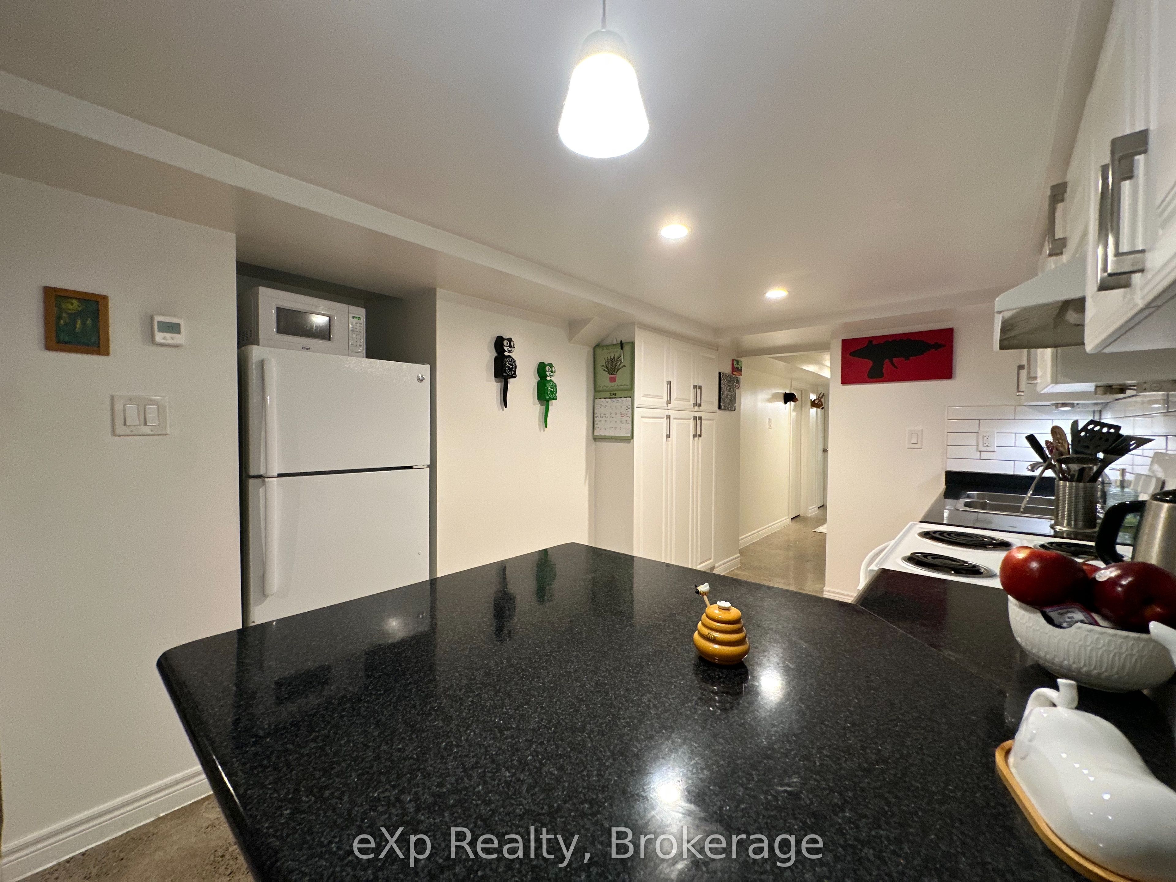 Unit 3 - 36 Second Street, Etobicoke 5