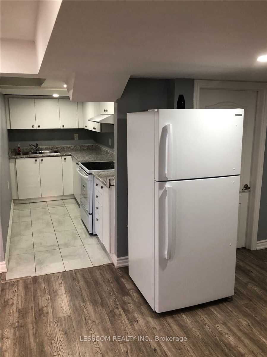 Unit Basement - 29 Cape Dorset Crescent, Brampton 5