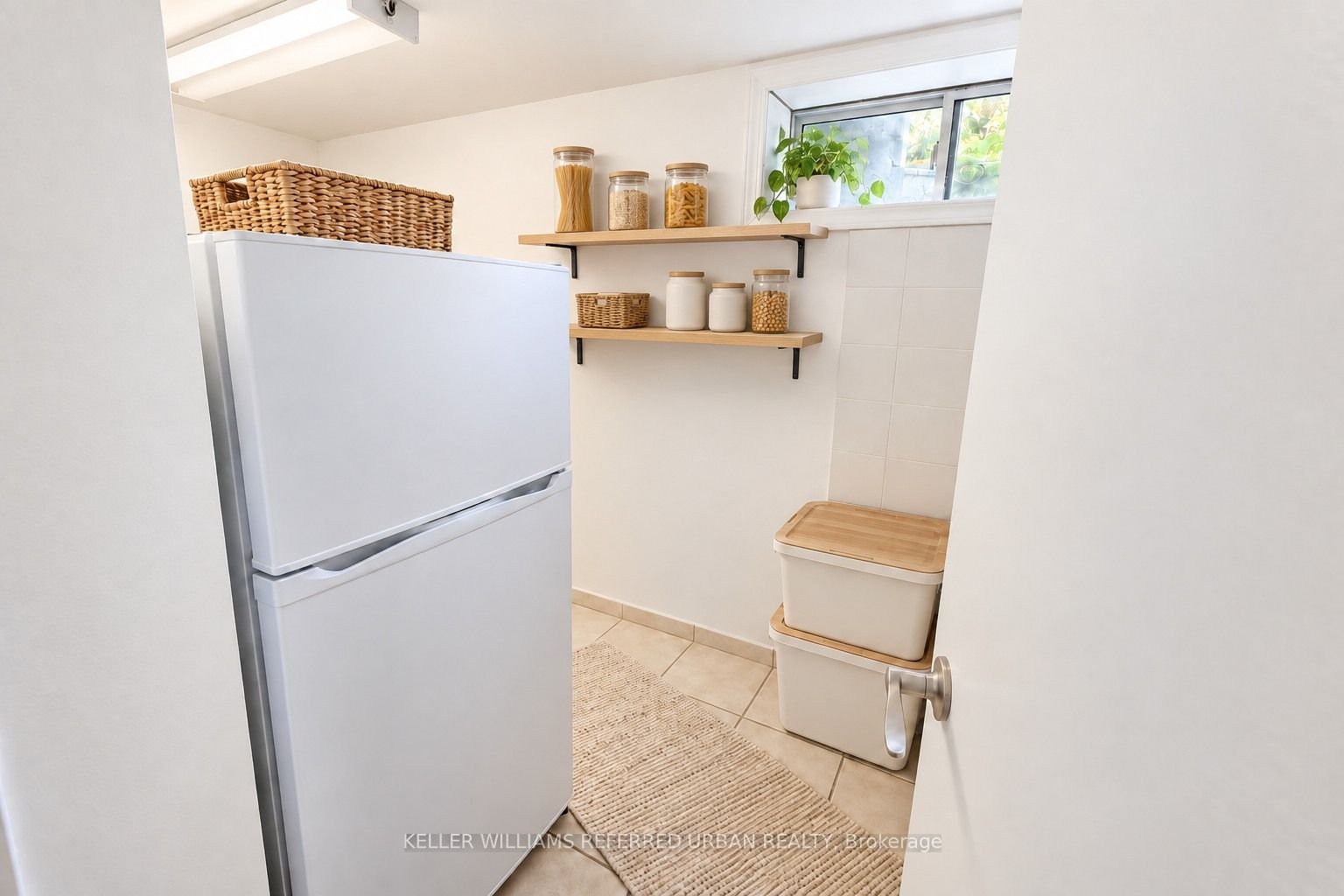 Unit L.L - 104 Rankin Crescent, Toronto 3