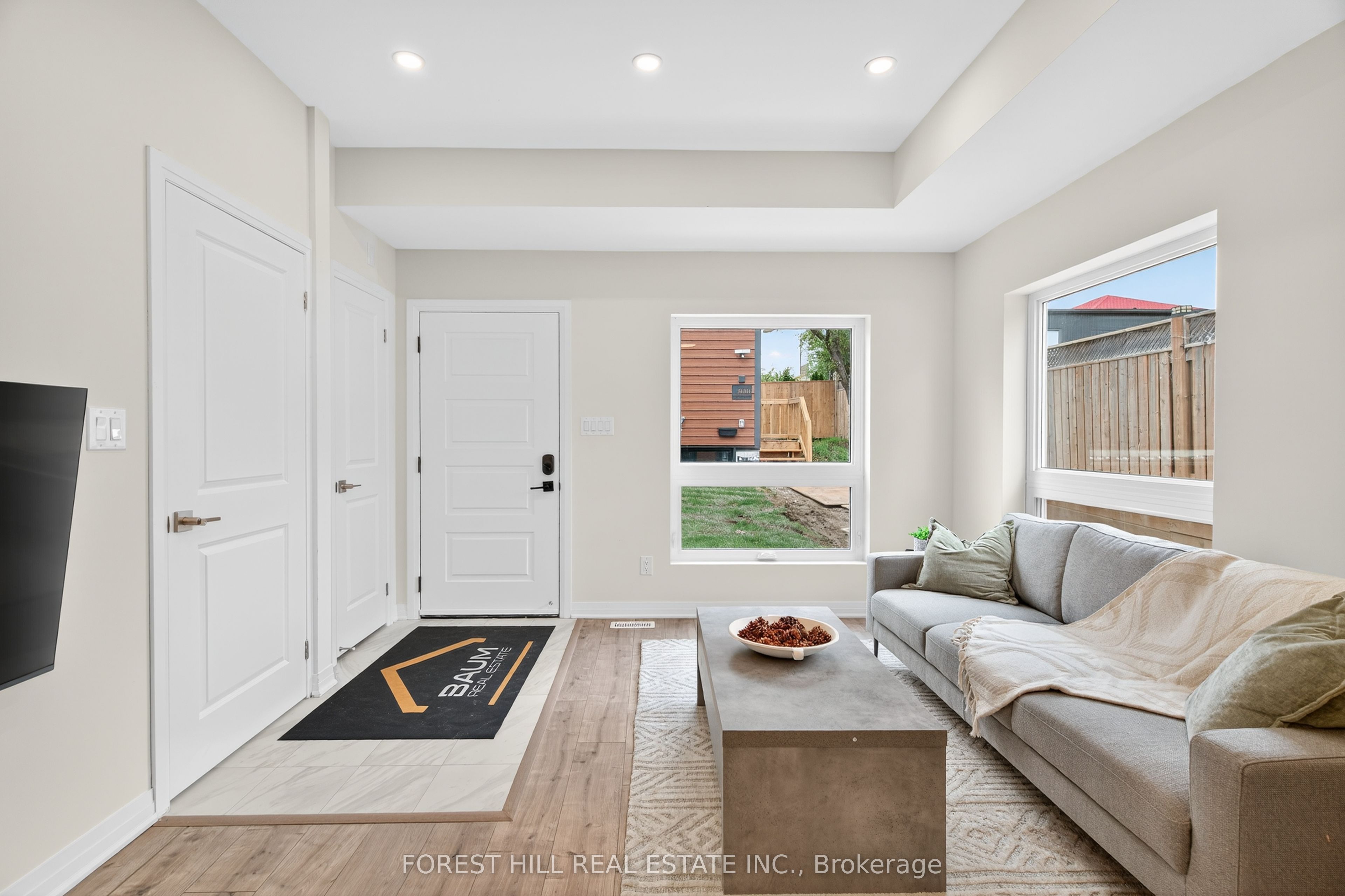 Unit A - 12 SMALLWOOD Drive, North York 2