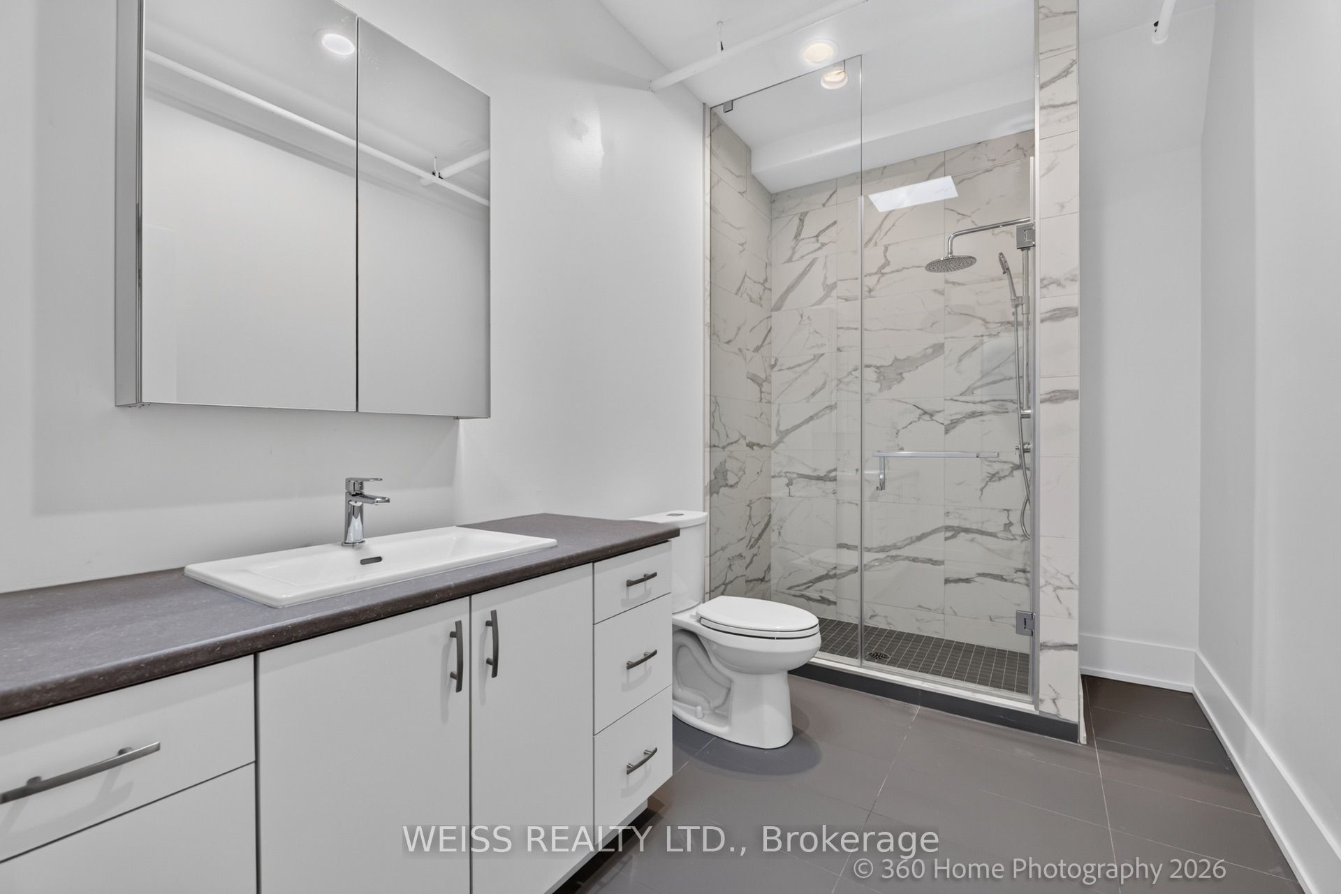 Unit 2 - 897 Lansdowne Avenue, Toronto 4