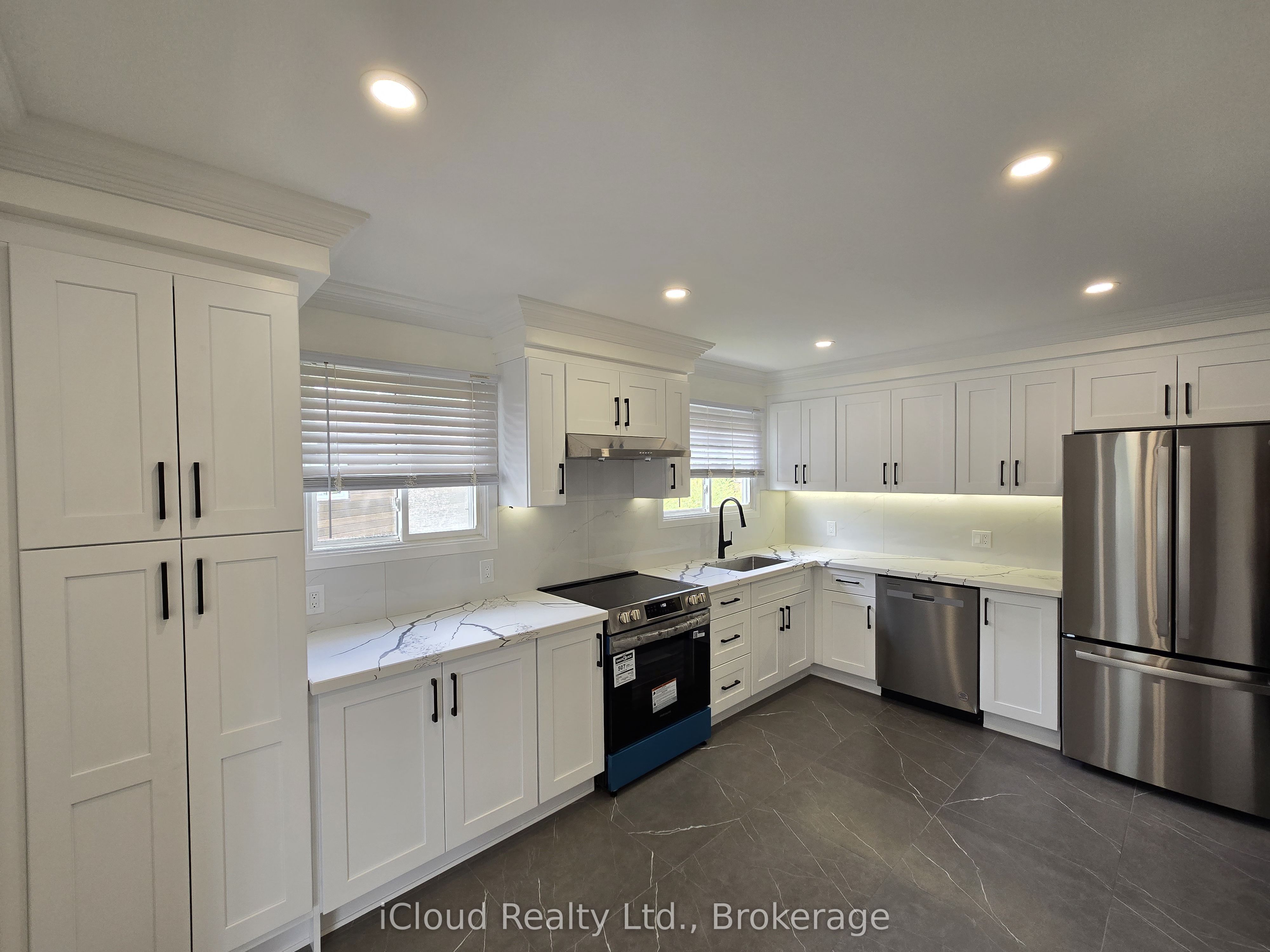 Unit Upper - 2636 Crystalburn Avenue, Mississauga 2