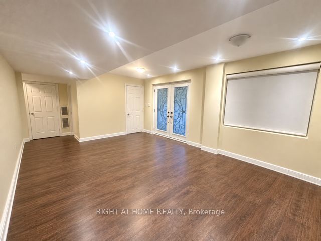 Unit Lower - 472 Nairn Circle, Milton 4