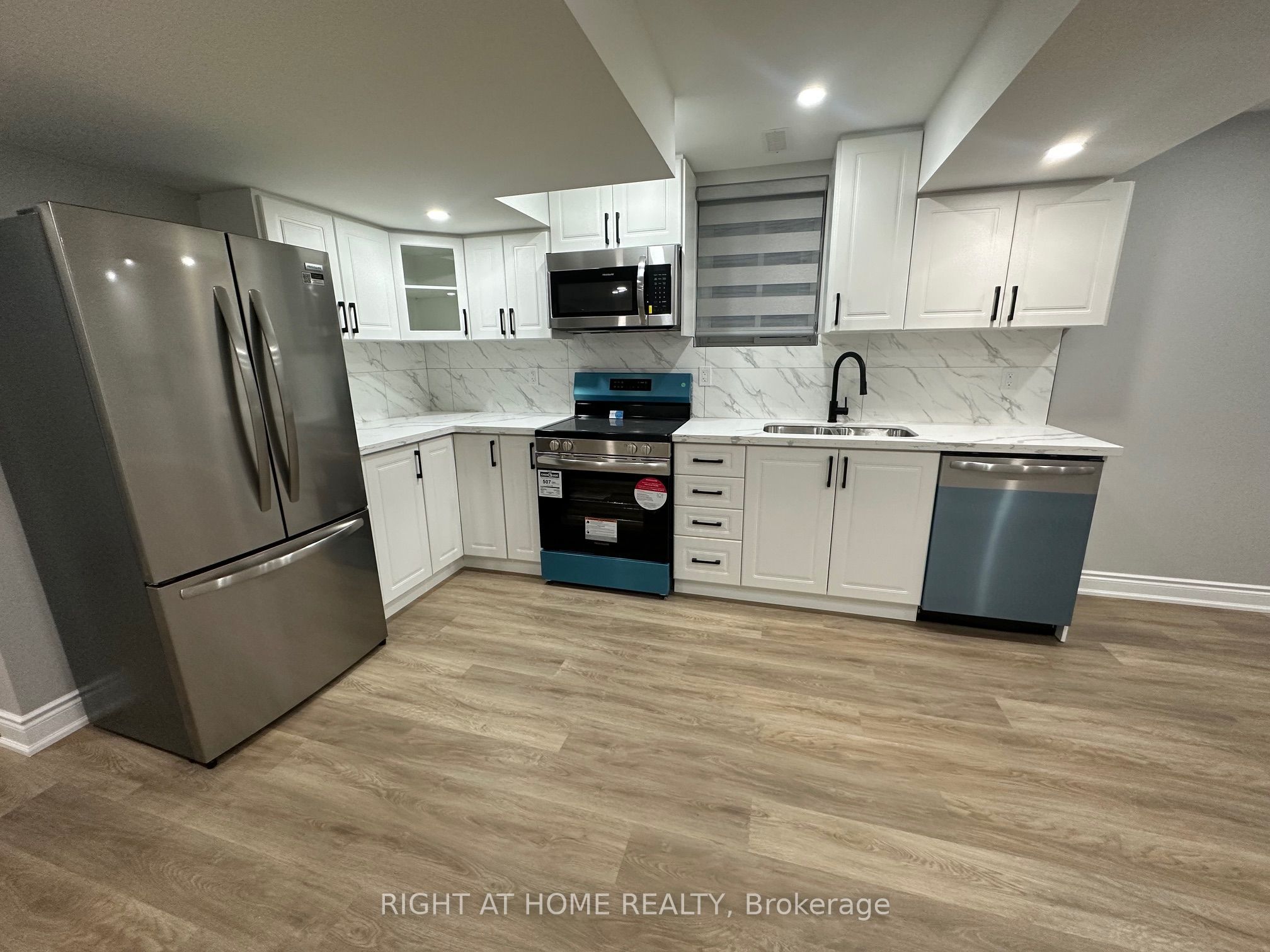 Unit Lower - 906 Farmstead Drive, Milton 2