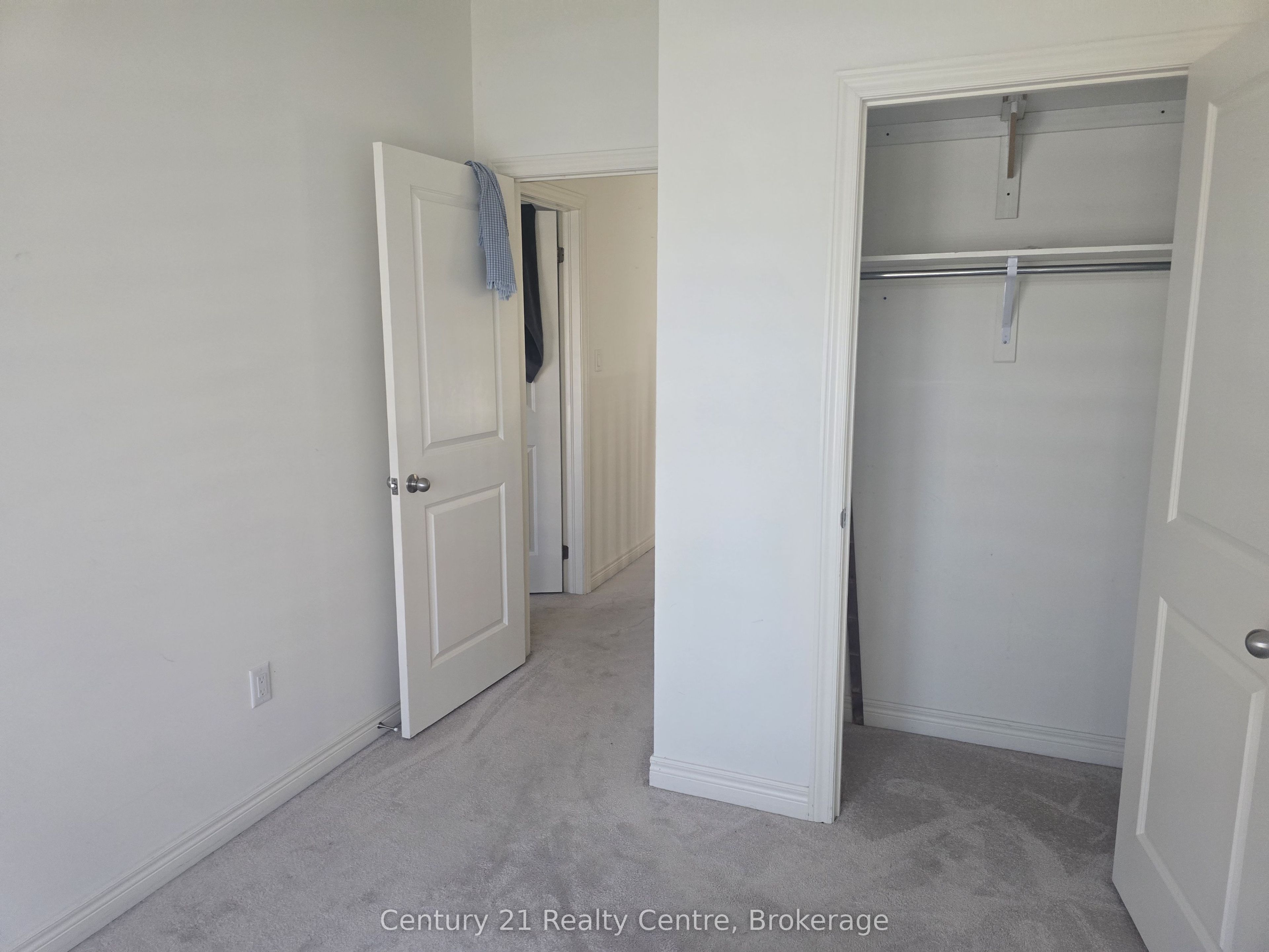 204 Fruitvale Circle, Brampton 5