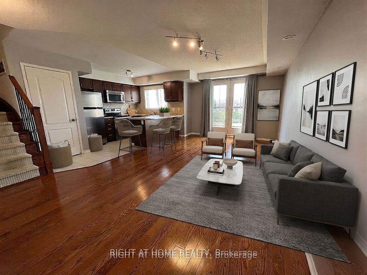 Unit 10 - 35 Hays Boulevard, Oakville 3