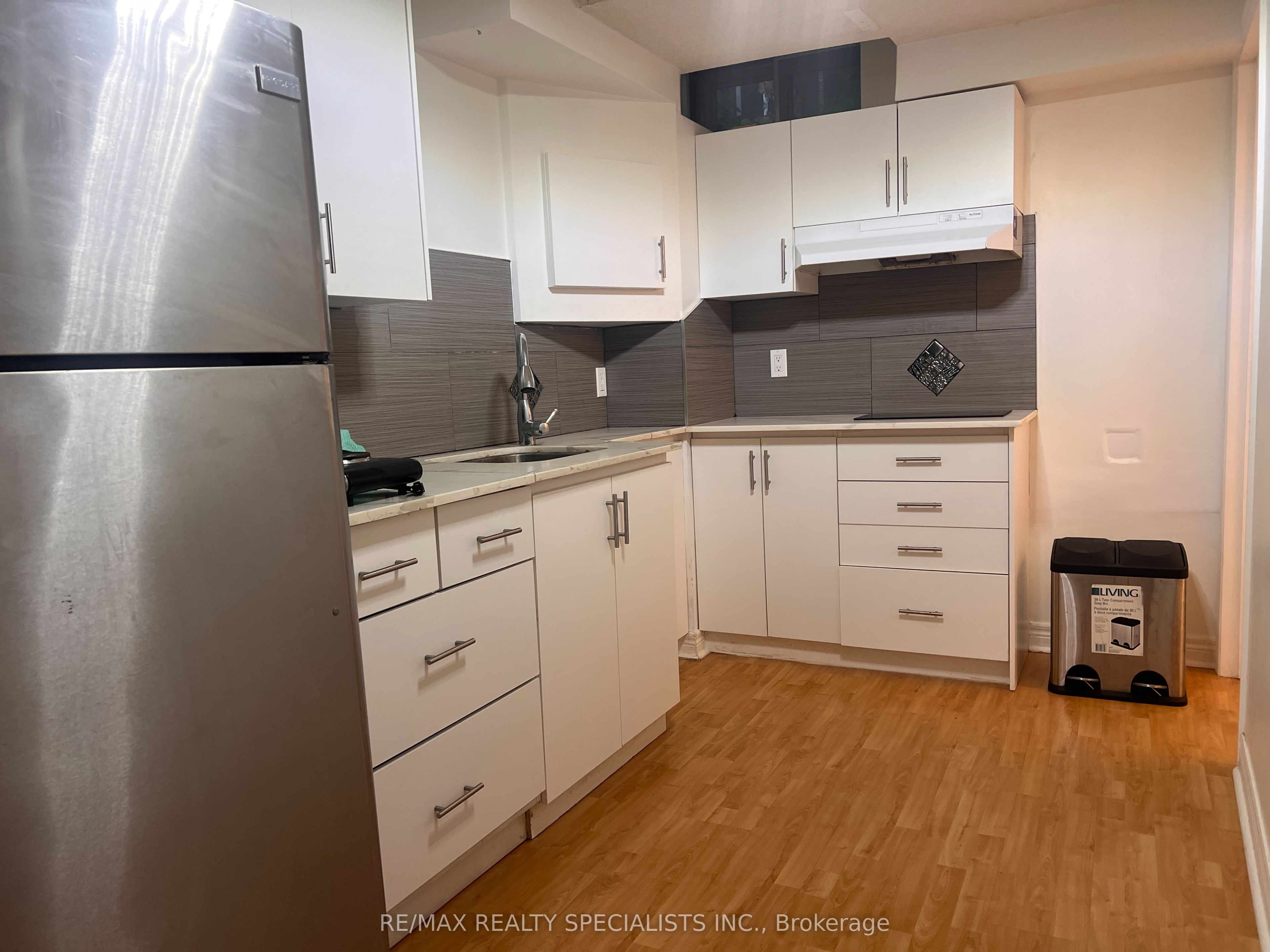 Unit Basement - 3156 Mccarron Crescent, Mississauga 2
