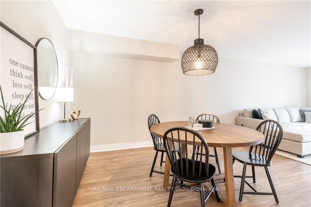 Unit 118 - 895 Maple Avenue, Burlington 2