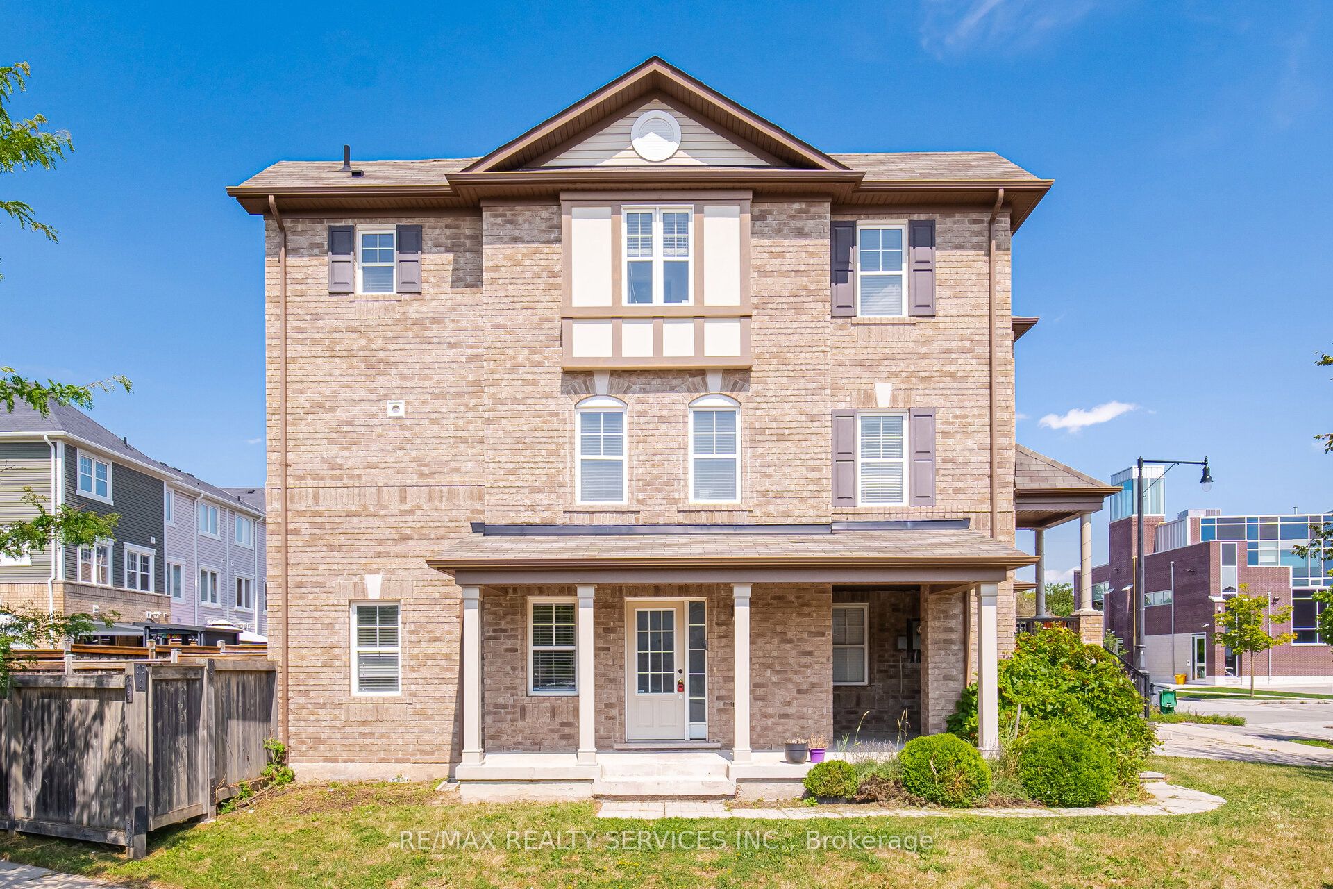 6 Viewforth Road, Brampton 3