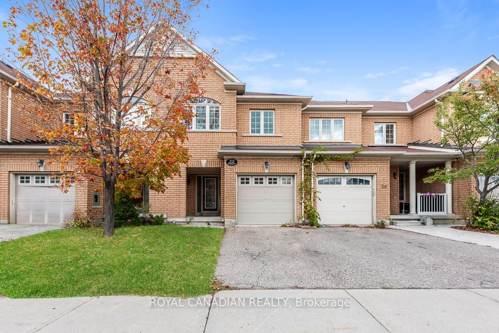 22 Bay Breeze Drive, Brampton 2