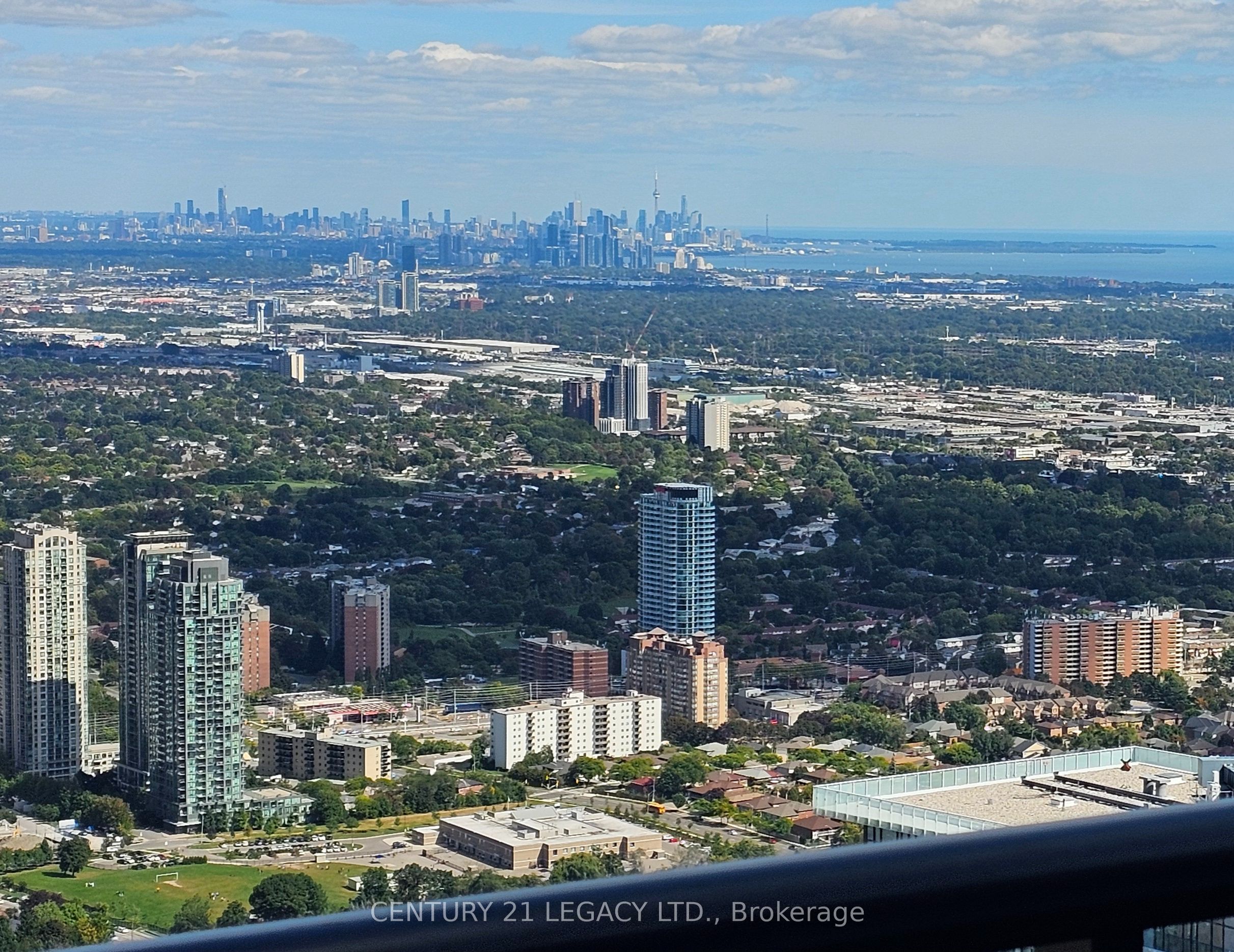 Unit 7505 - 448 Burnhamthorpe Road W, Mississauga 4
