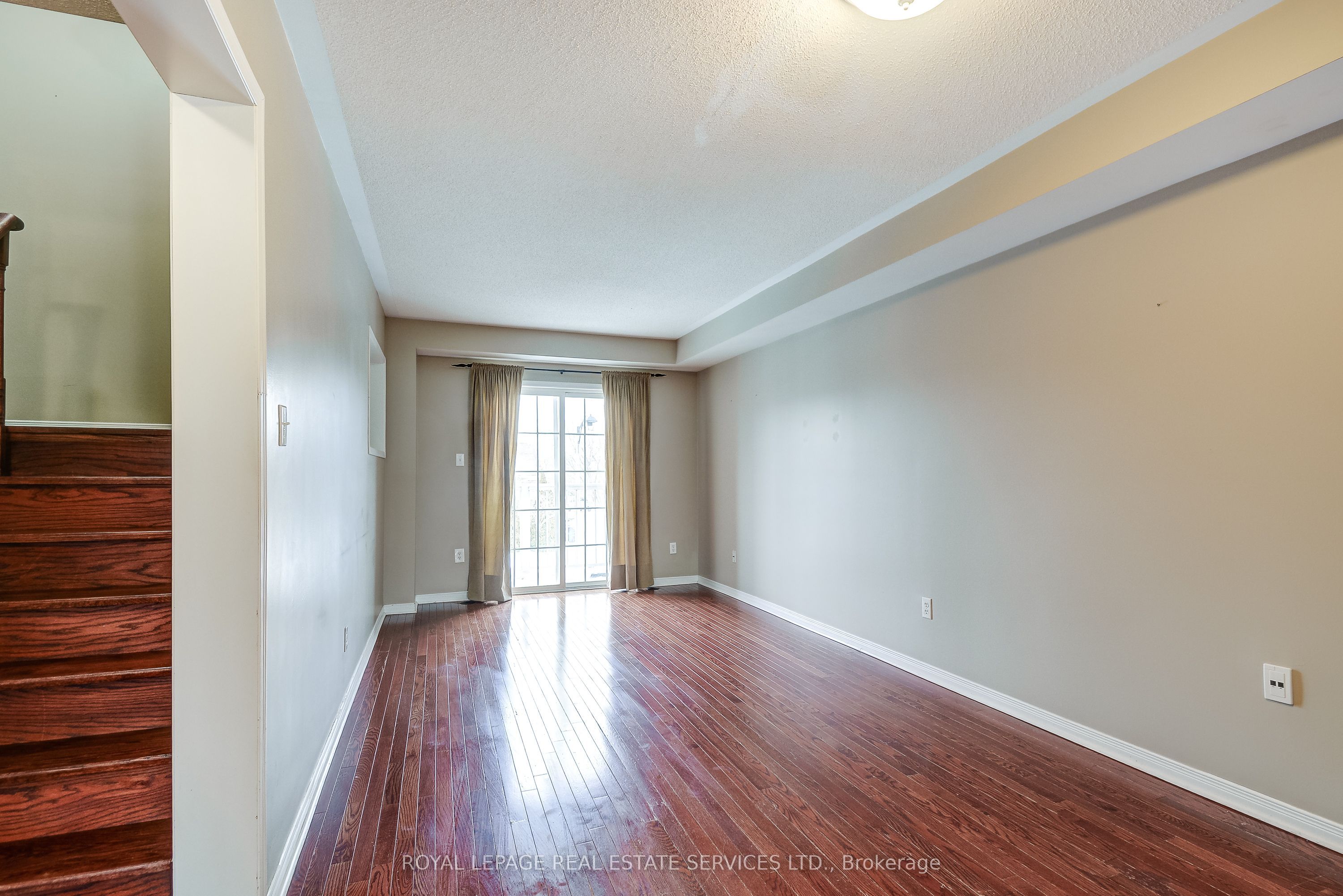 2353 Saddlecreek Crescent, Oakville 5