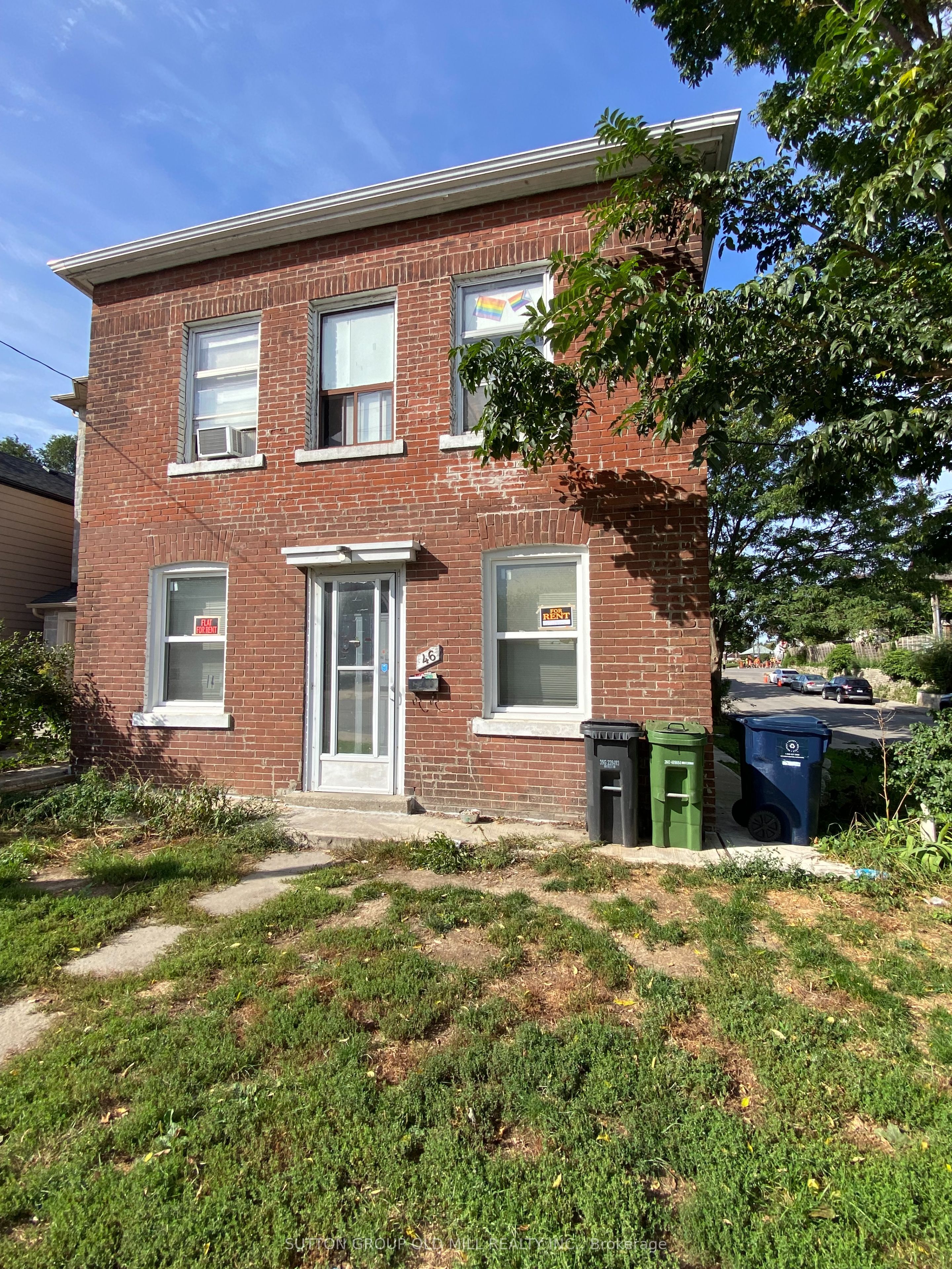 Unit Main Floor - 46 Rockcliffe Boulevard, Toronto 2