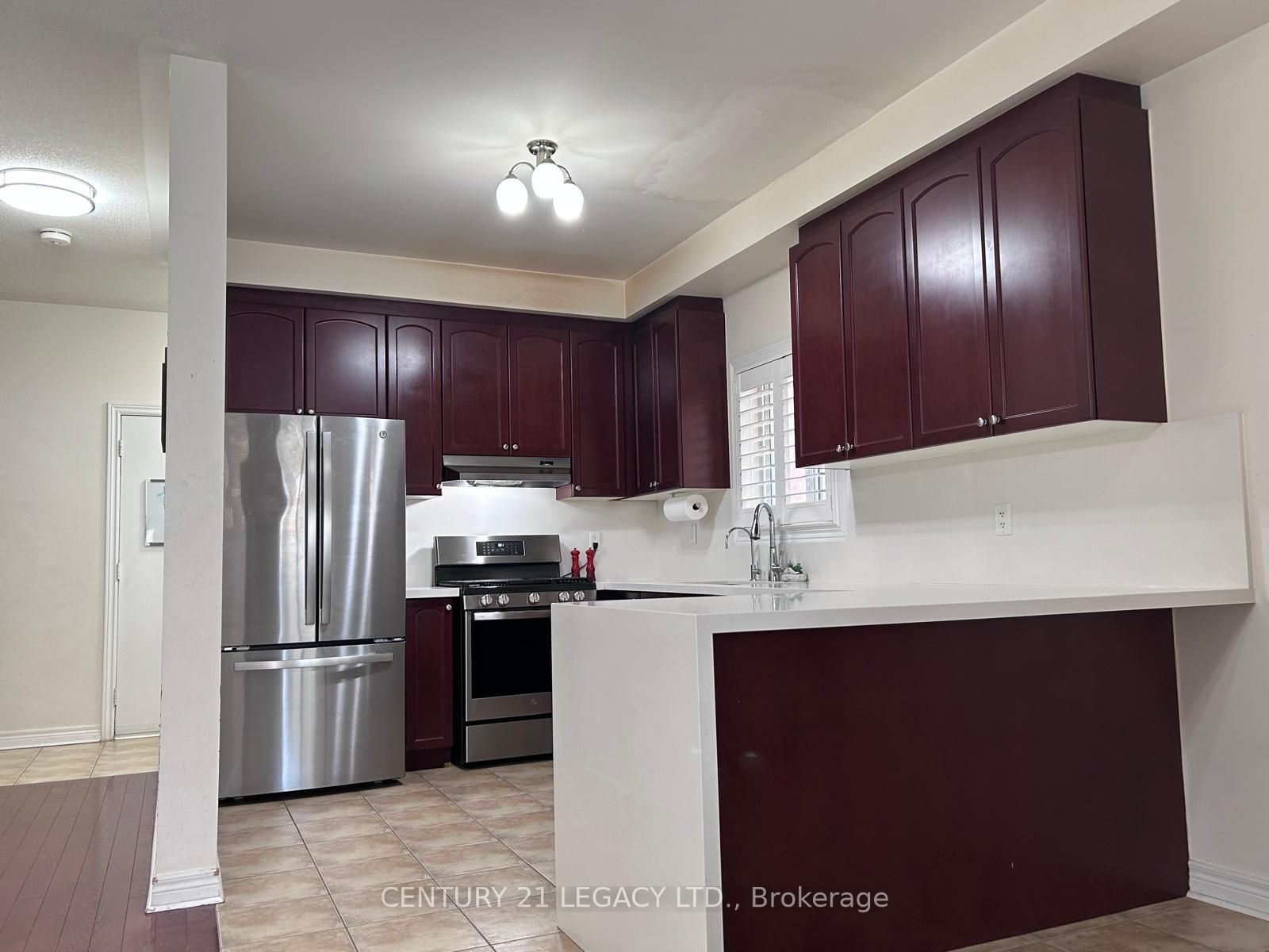 385 Comiskey Crescent, Mississauga 5