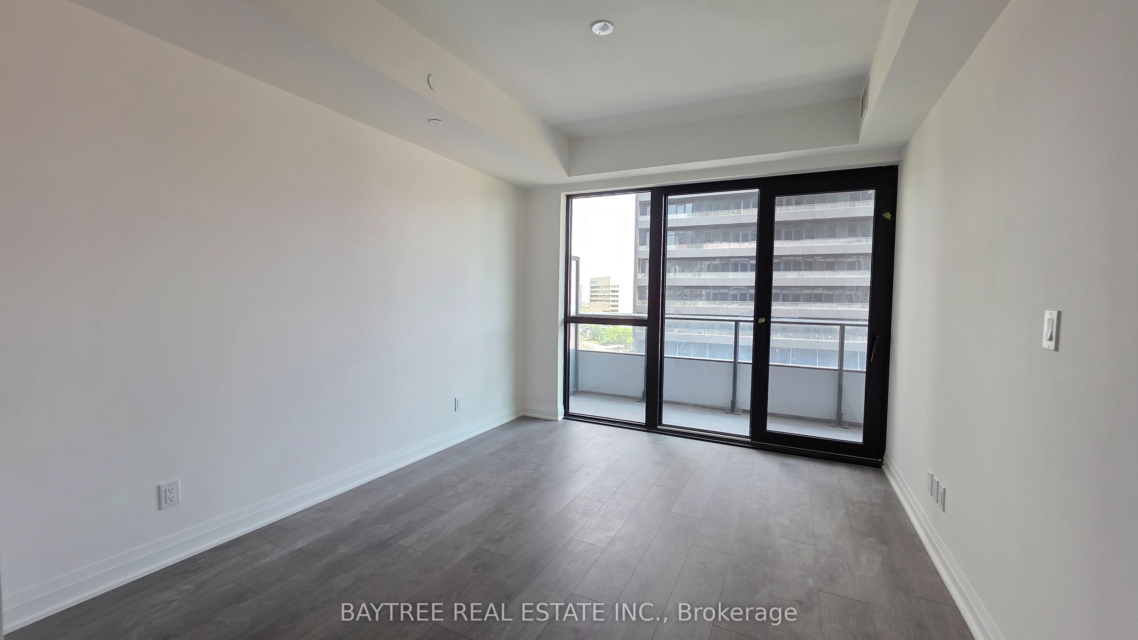 Unit 901 - 4015 The Exchange, Mississauga 3