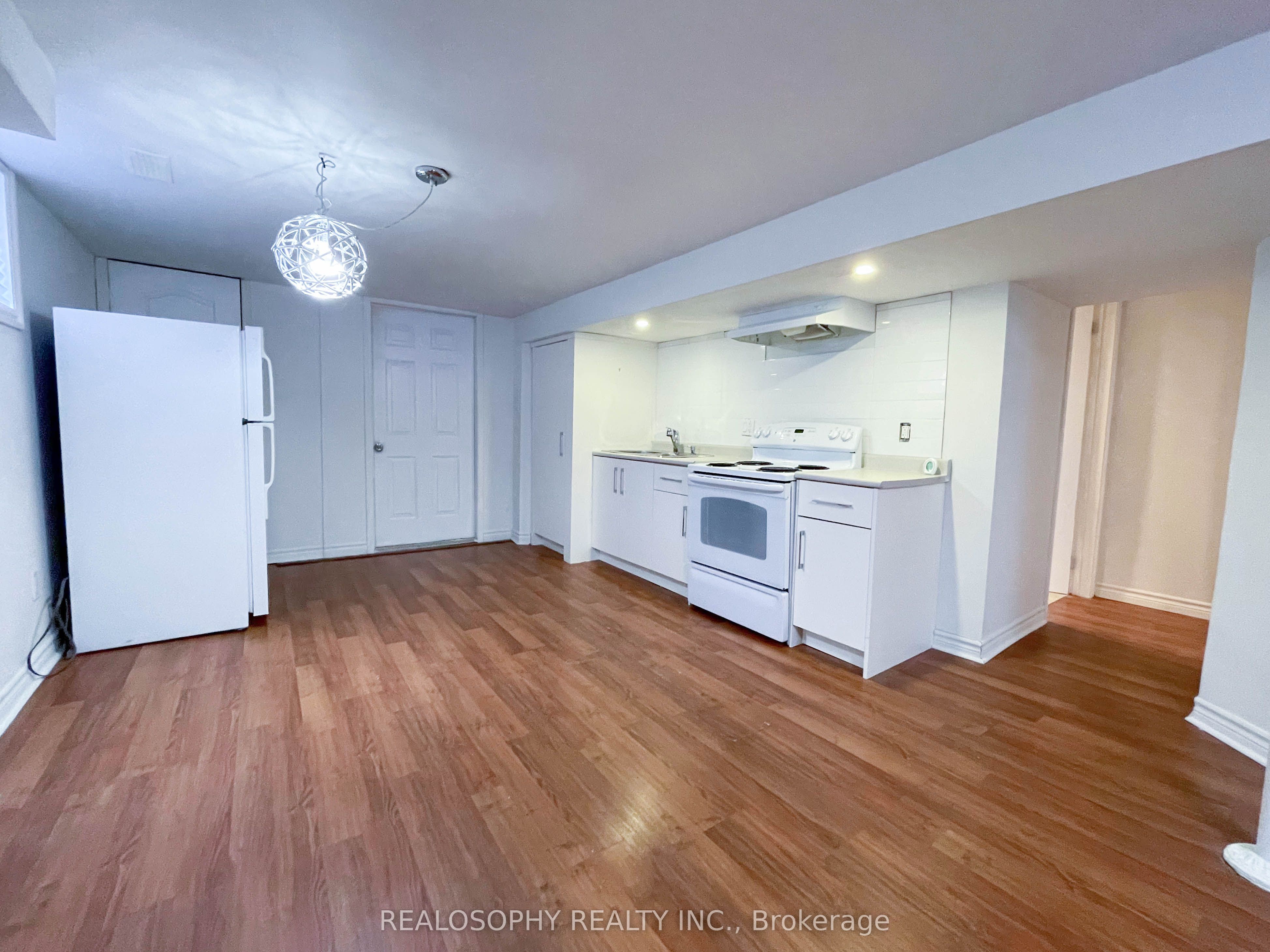 Unit BSMT - 95 Royal York Road, Etobicoke 3