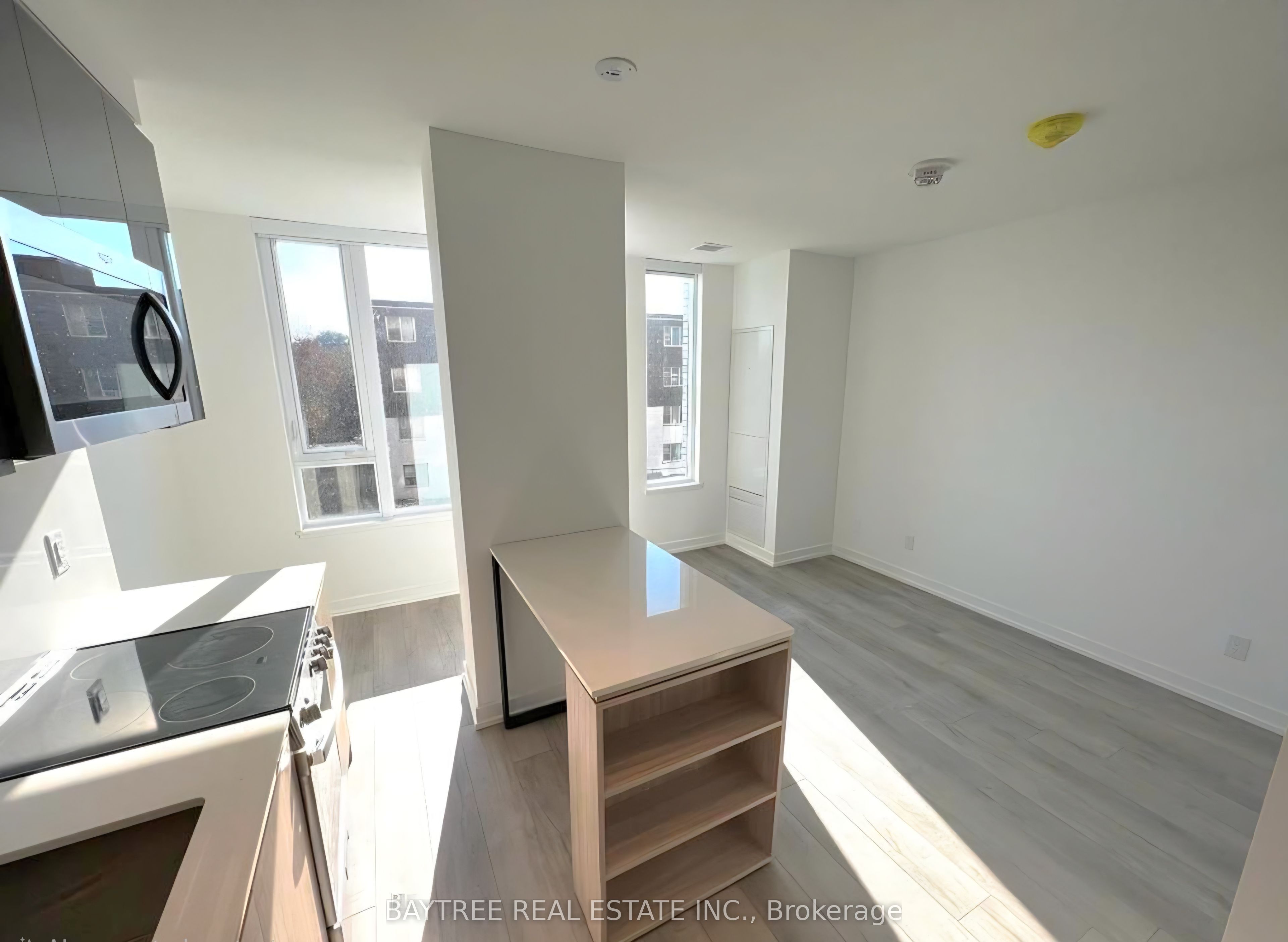 Unit 205 - 11 Maryport Avenue, North York 2