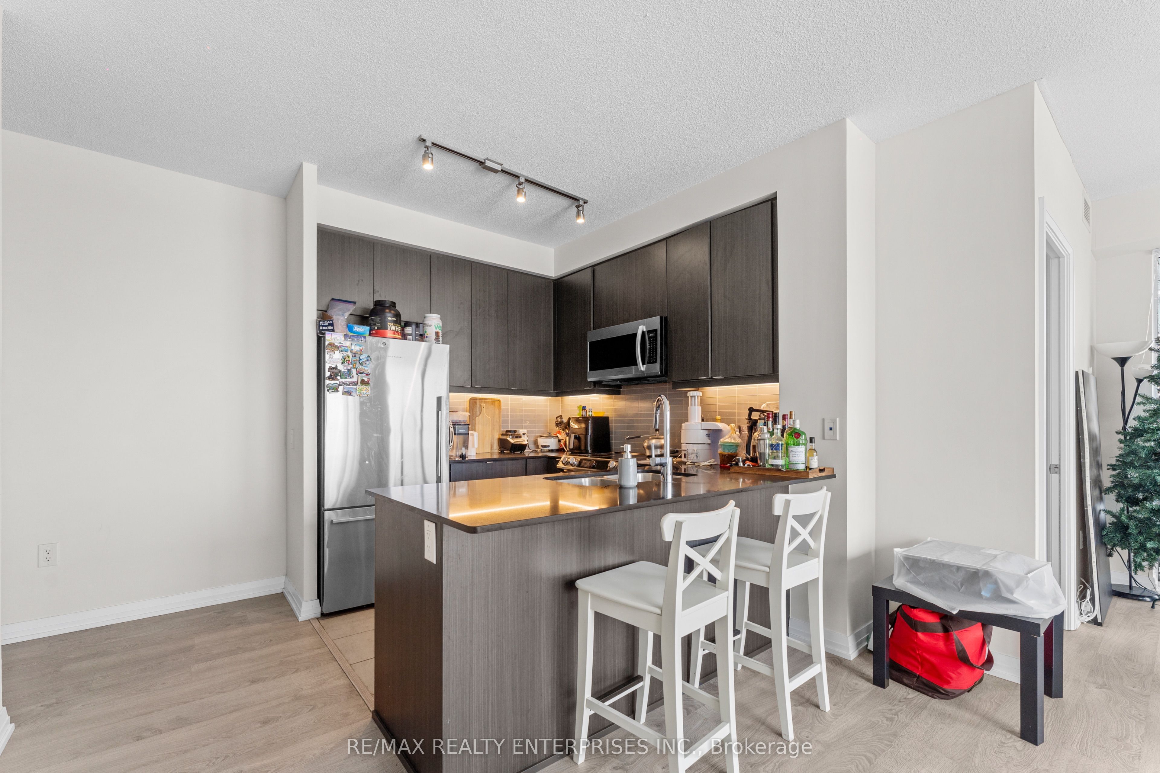 Unit 1102 - 50 Thomas Riley Road, Etobicoke 3