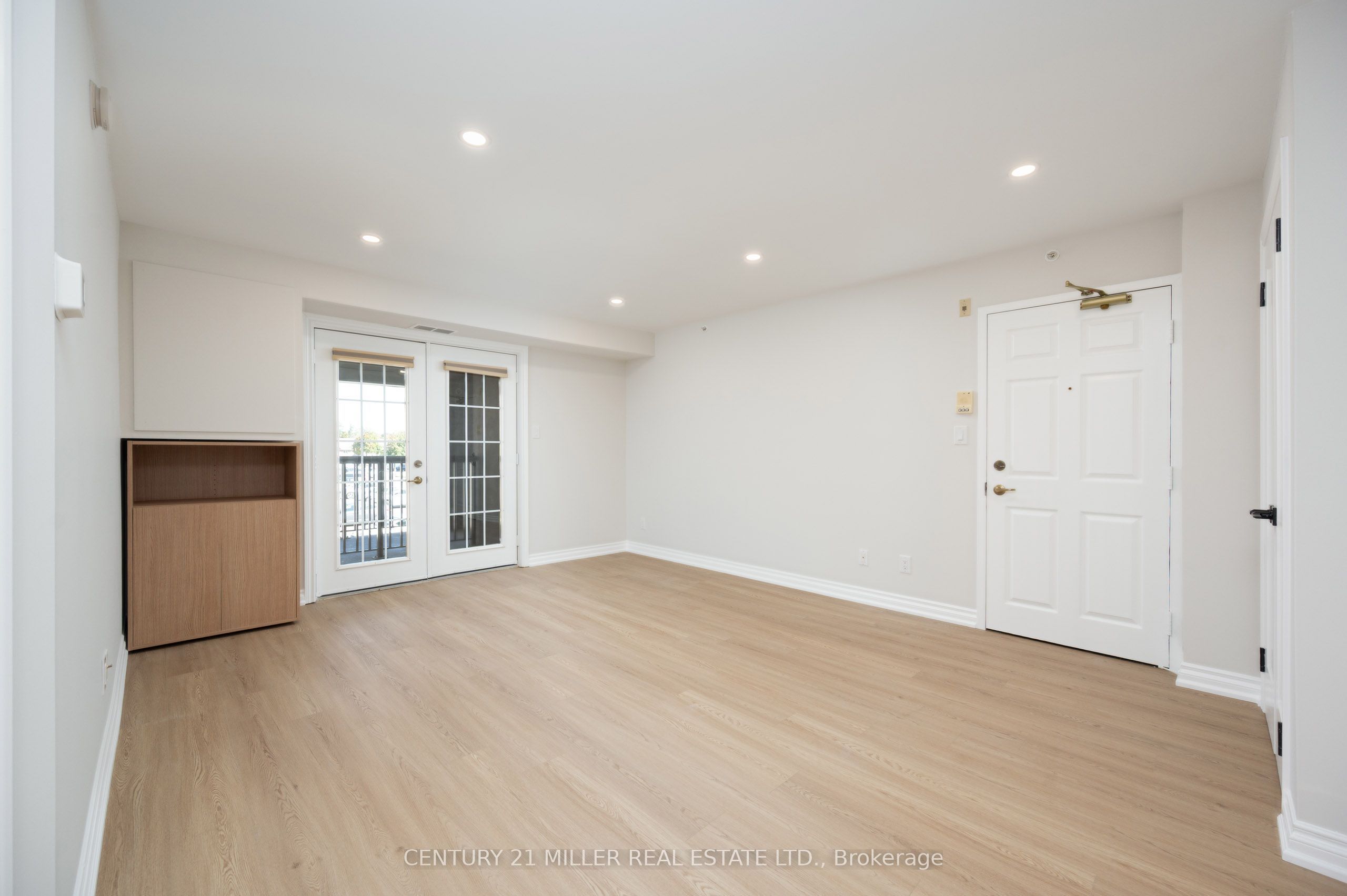 Unit 206 - 1451 Walkers Line, Burlington 2