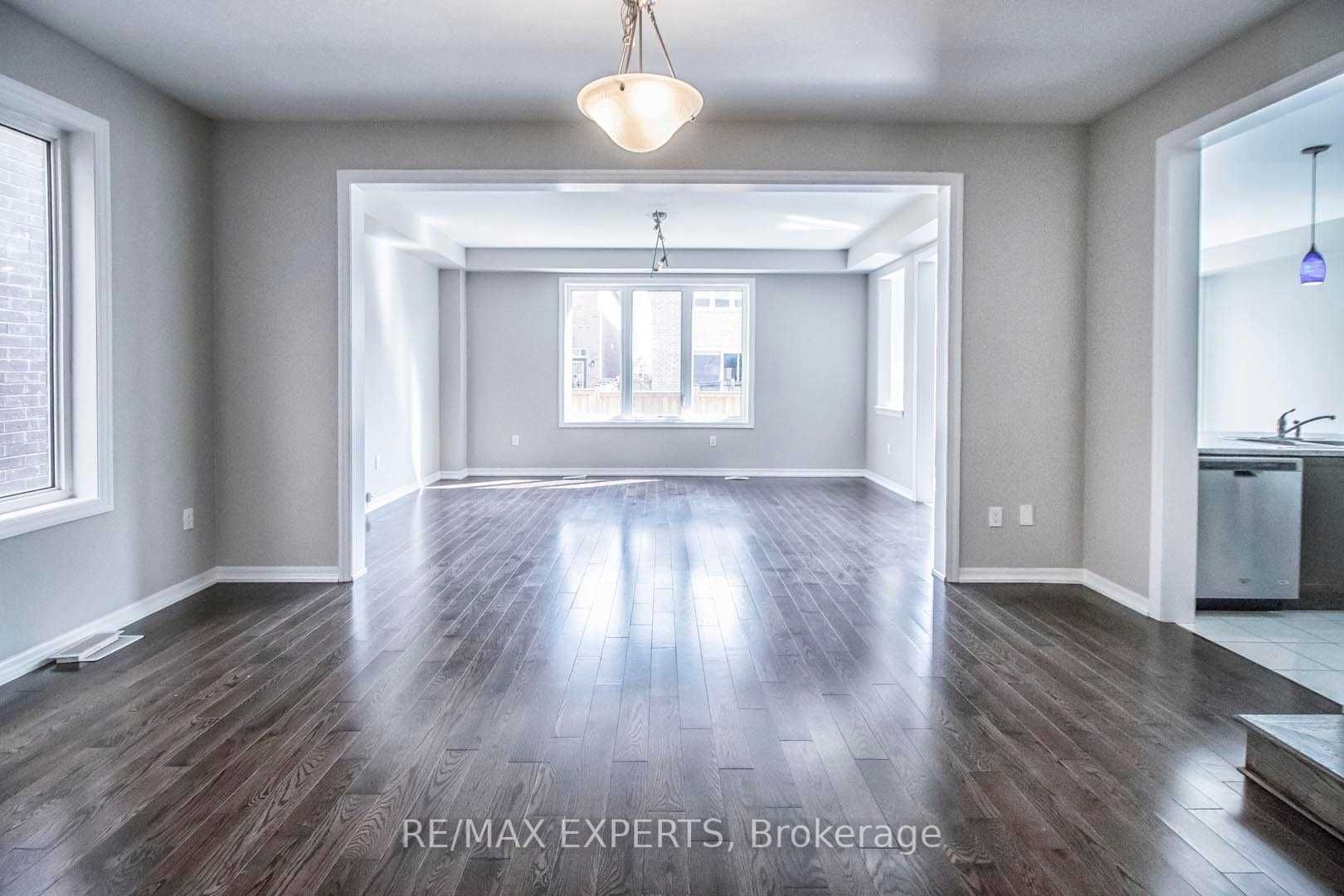 Unit Upper - 15 Giltspur Road, Brampton 4