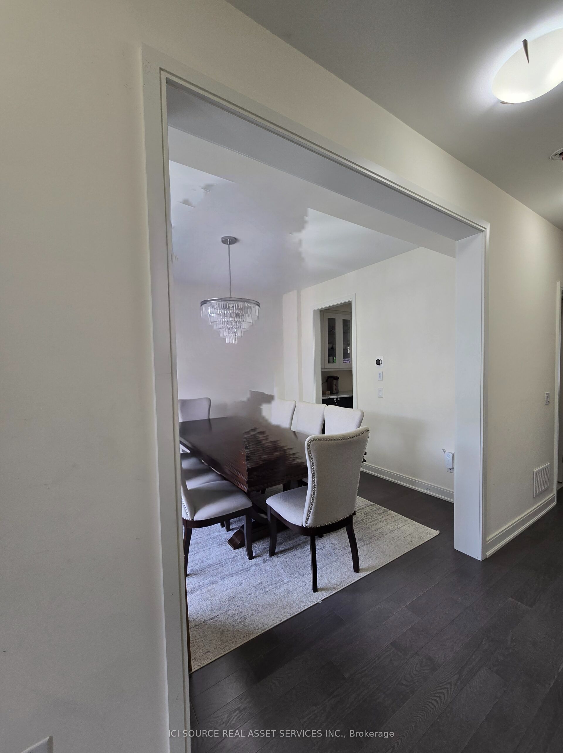31 Nightjar Drive, Brampton 5