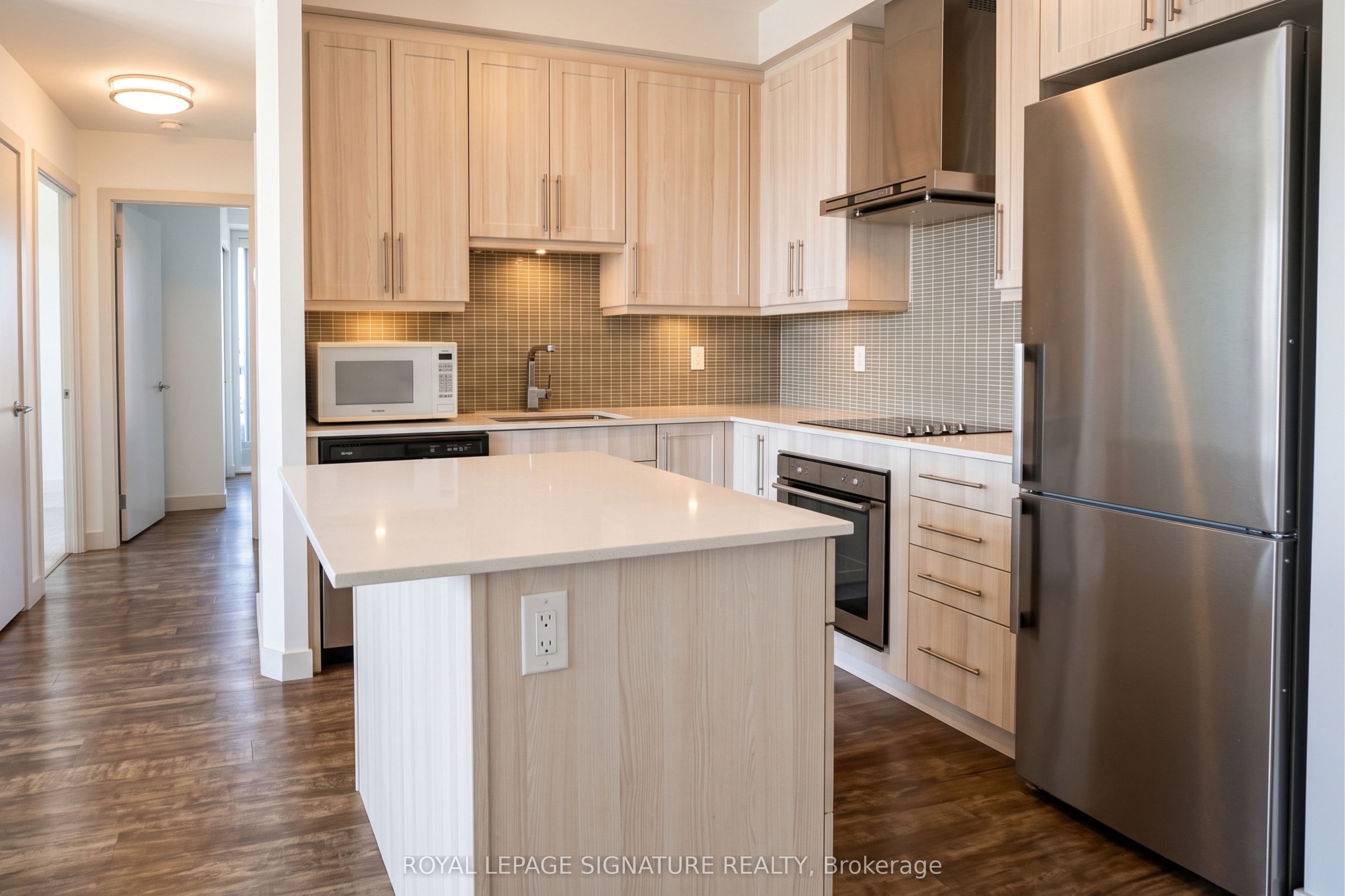 Unit 505 - 2081 Fairview Street, Burlington 4