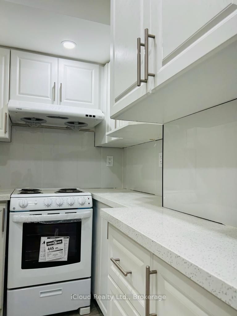 Unit BASEMENT UNIT - 35 Brixham Lane, Brampton 2
