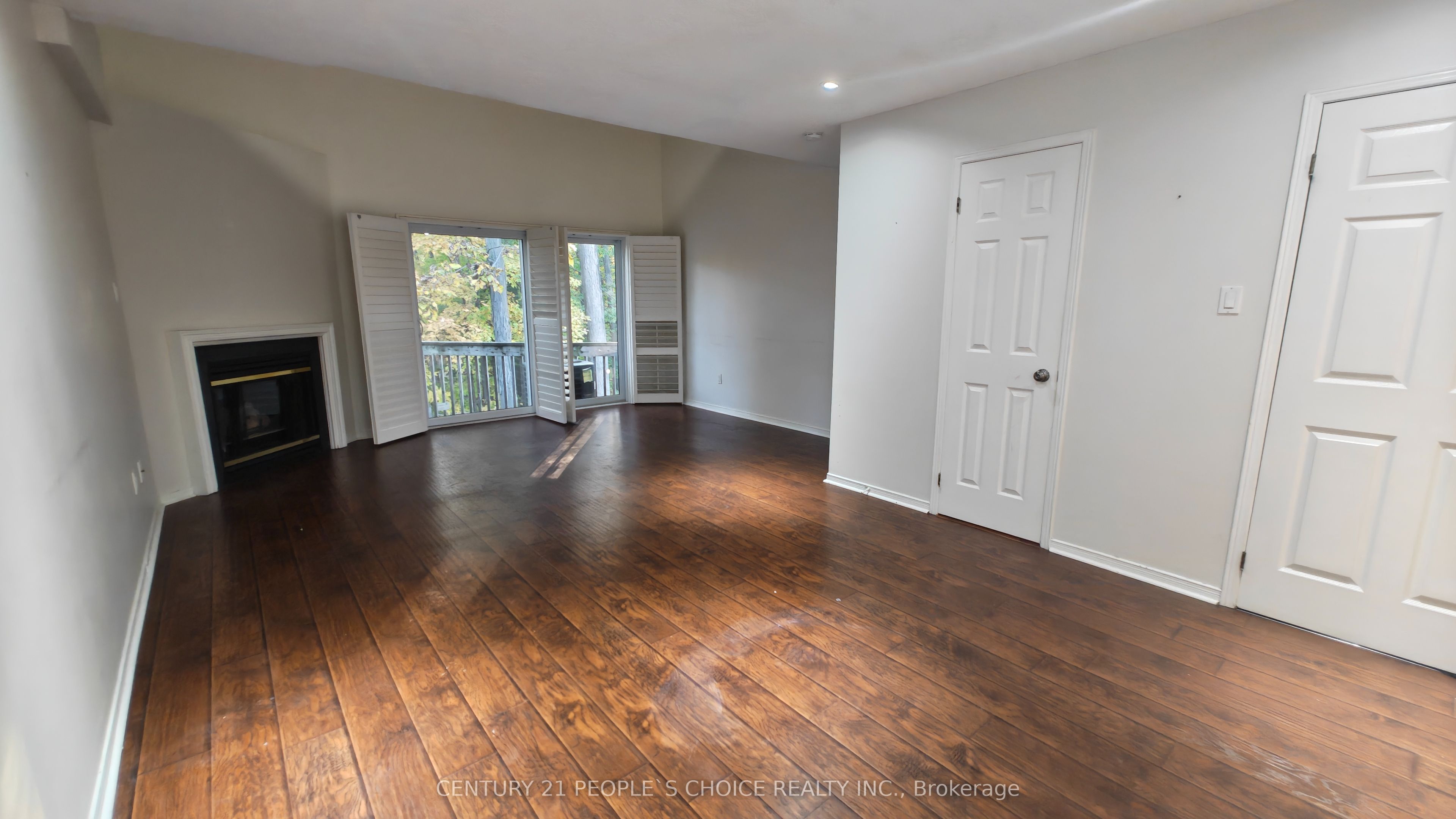Unit 215 - 2110 Cleaver Avenue, Burlington 4
