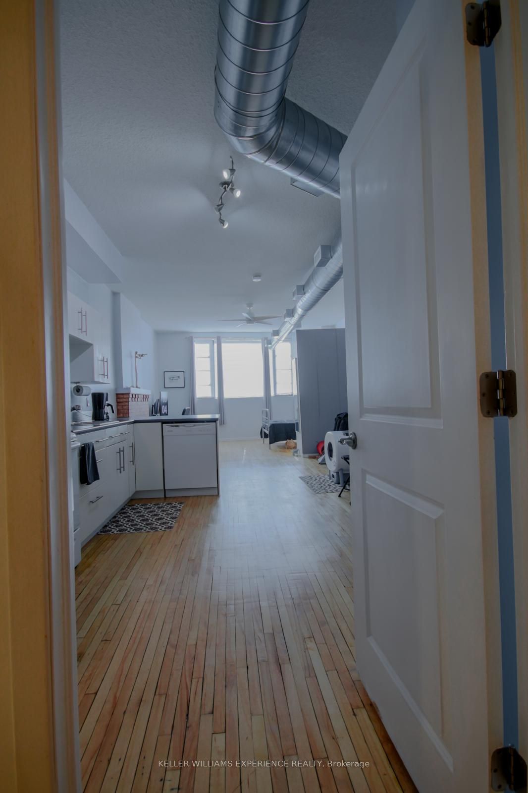 Unit 2nd Floor - 17 John Street N, Hamilton 2