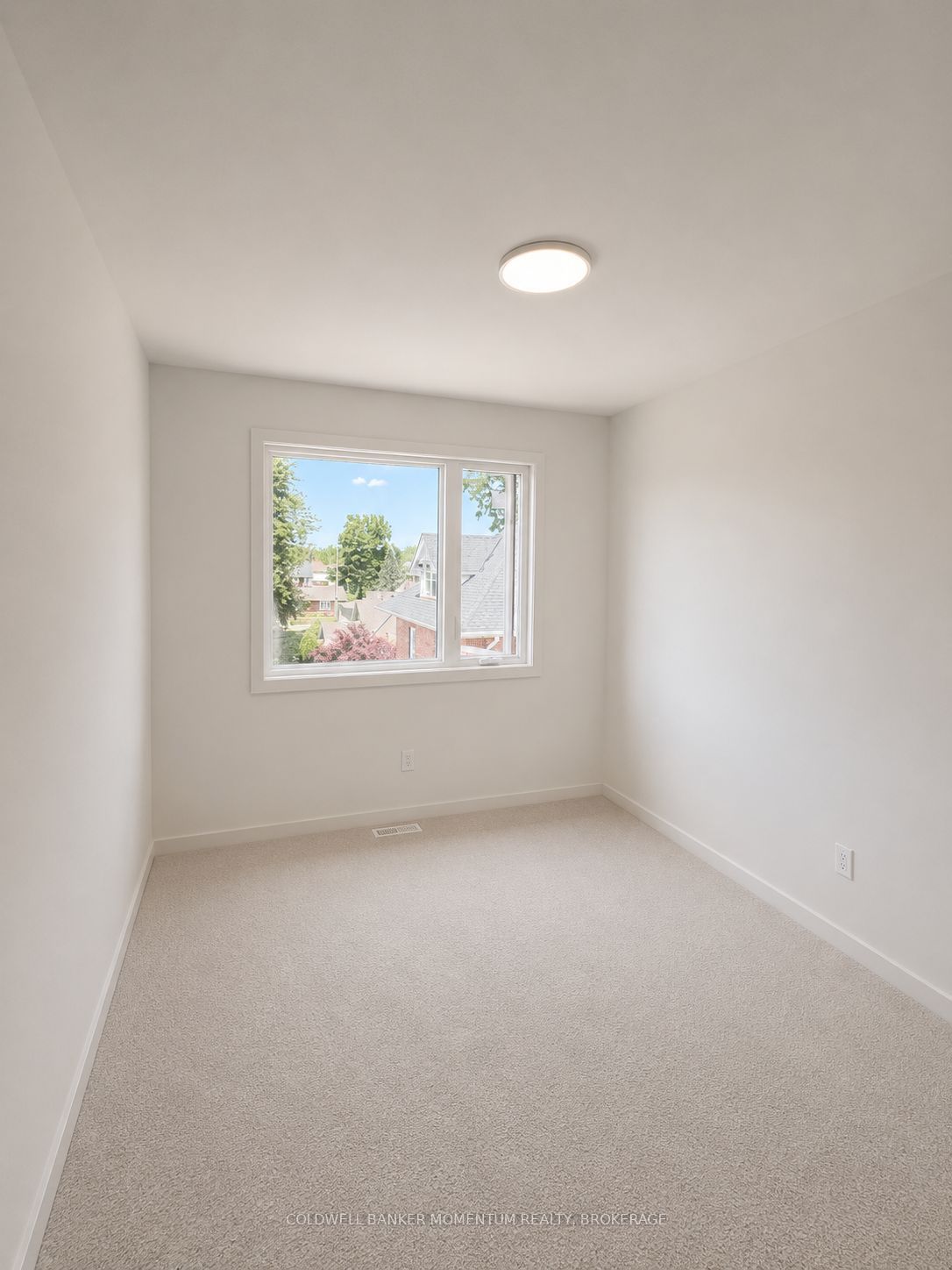 Unit 1 - 72 Dorothy Street, Welland 3