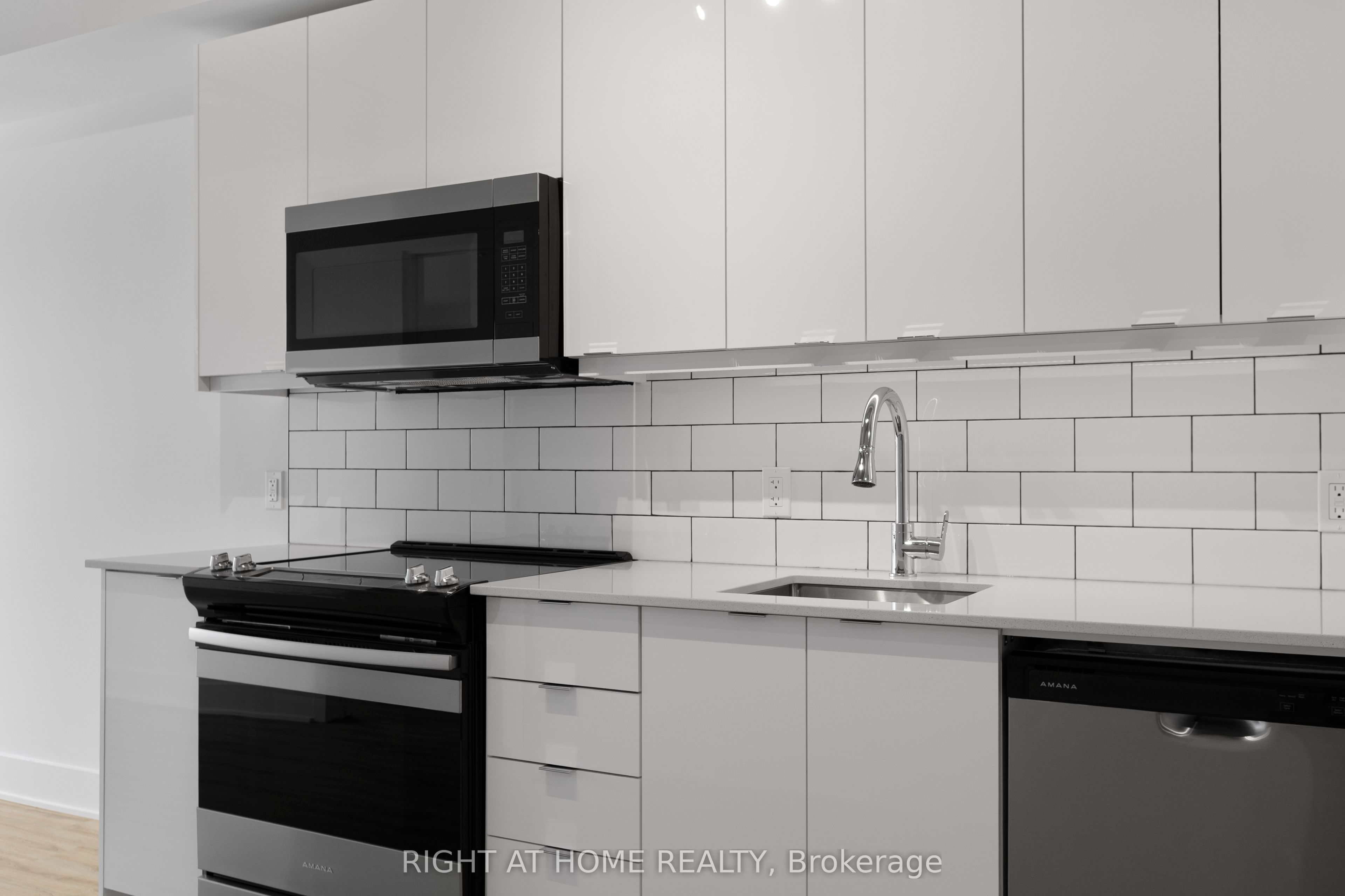 Unit 505 - 377 Winona Avenue, Ottawa 3