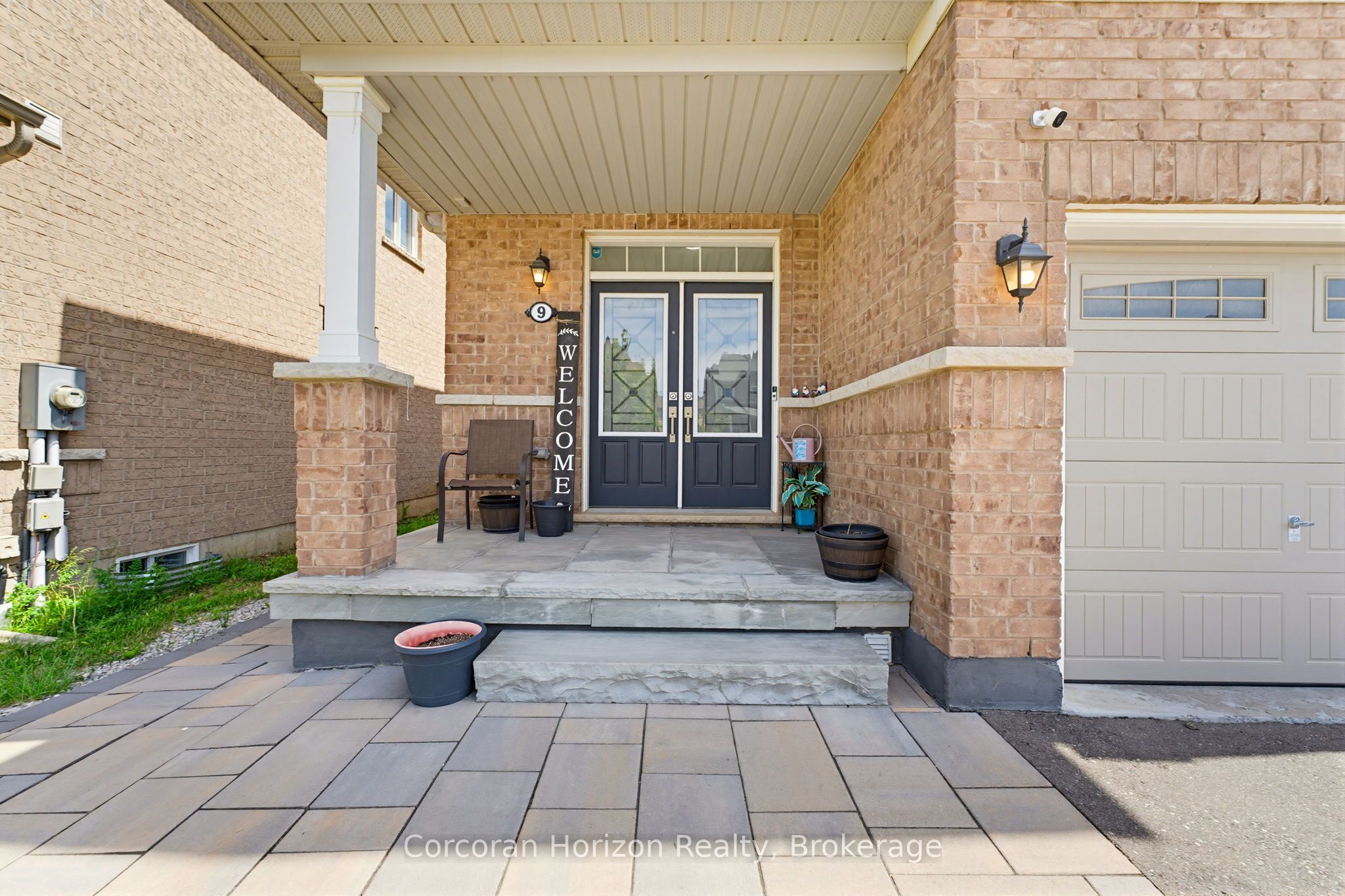 Unit Upper - 9 Price Street, Brantford 5
