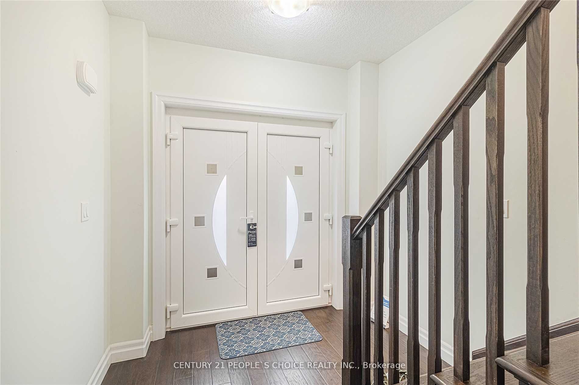 1934 Cedarpark Drive, London 3