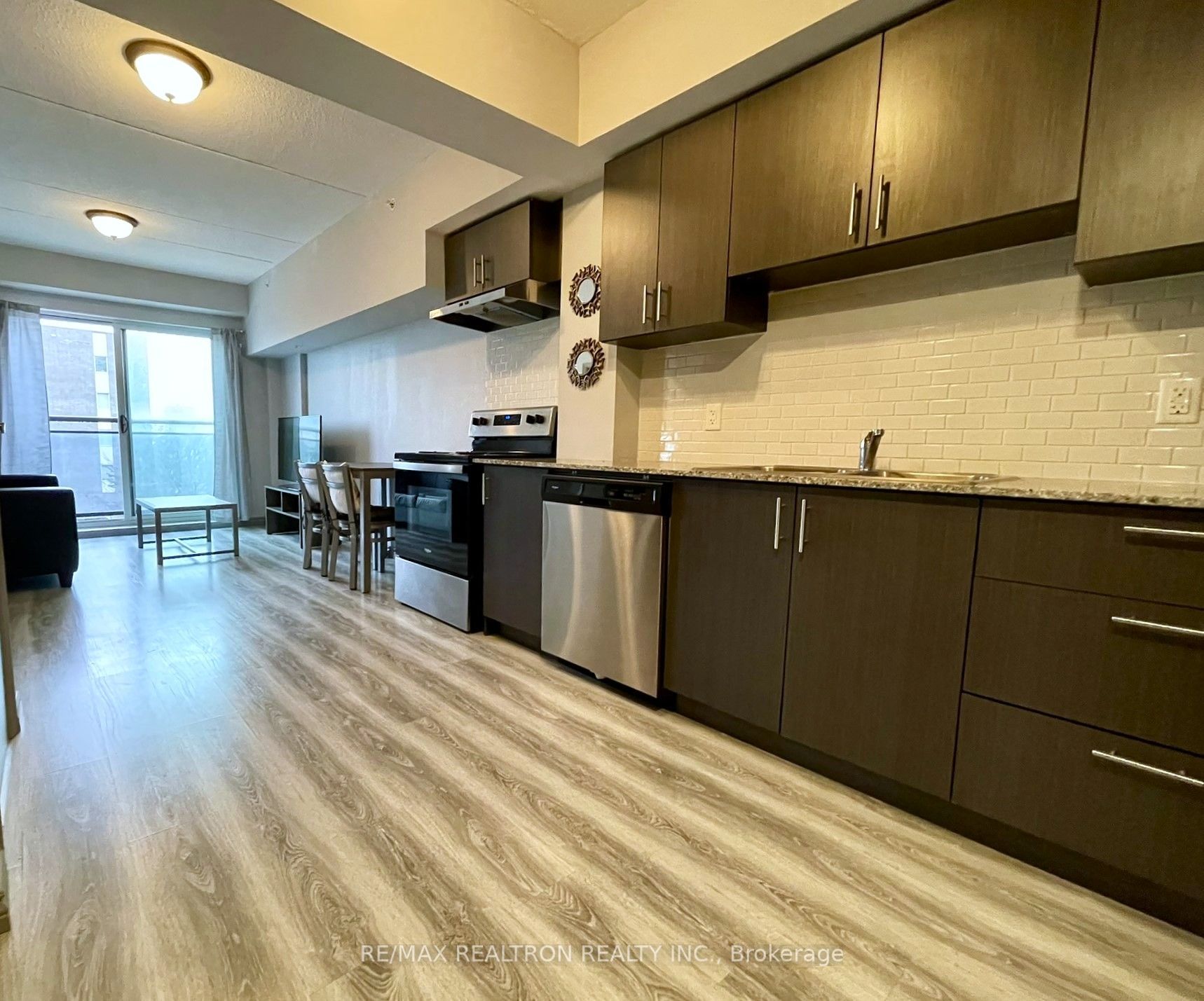 Unit B302 - 275 Larch Street, Waterloo 4