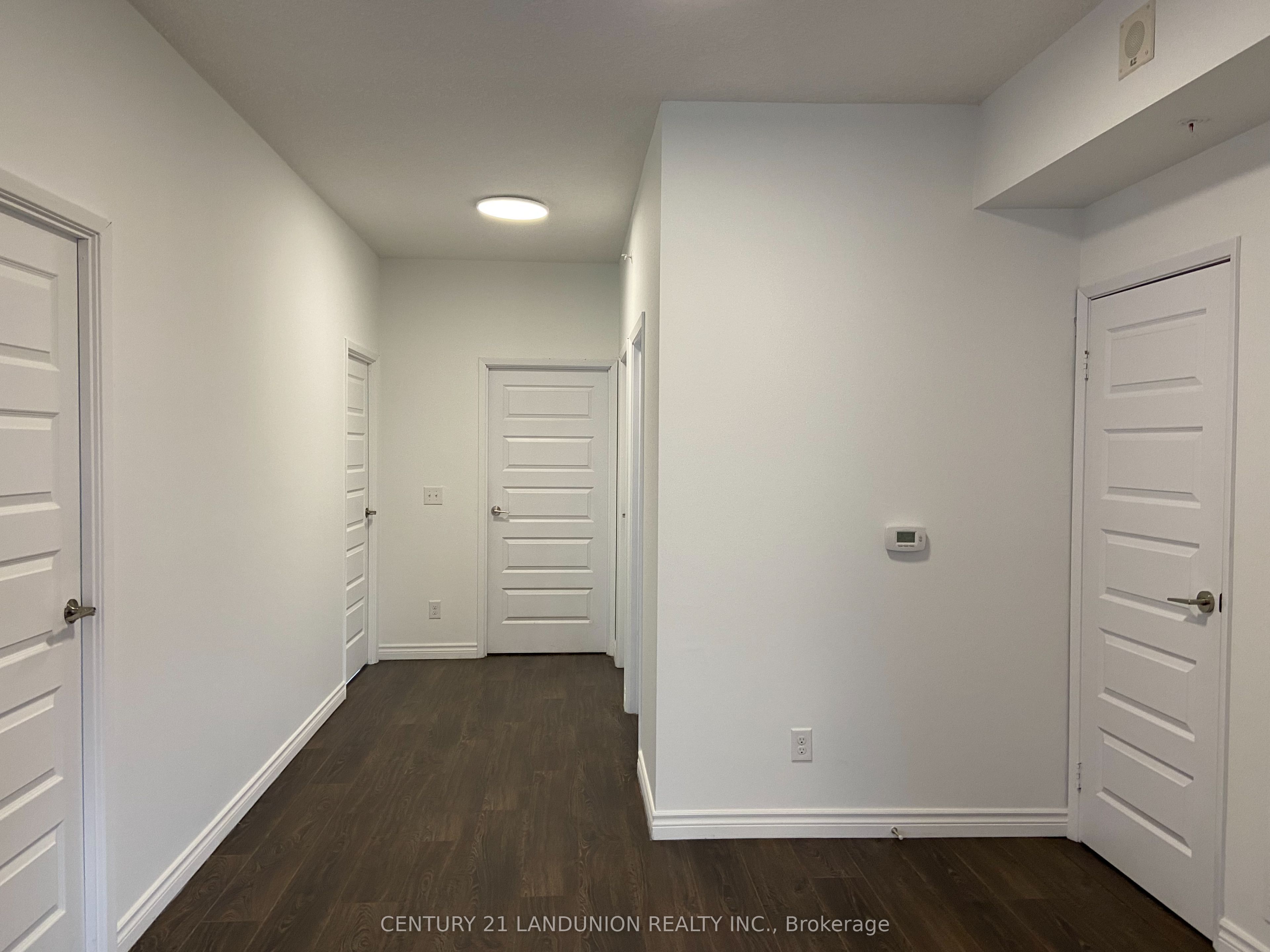 Unit 1004 - 158 King Street N, Waterloo 4