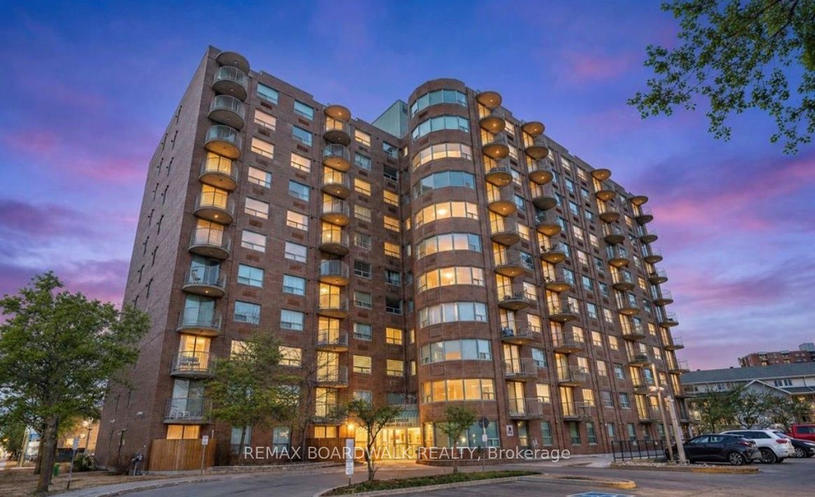 Unit 1103 - 1440 Heron Road, Ottawa 2