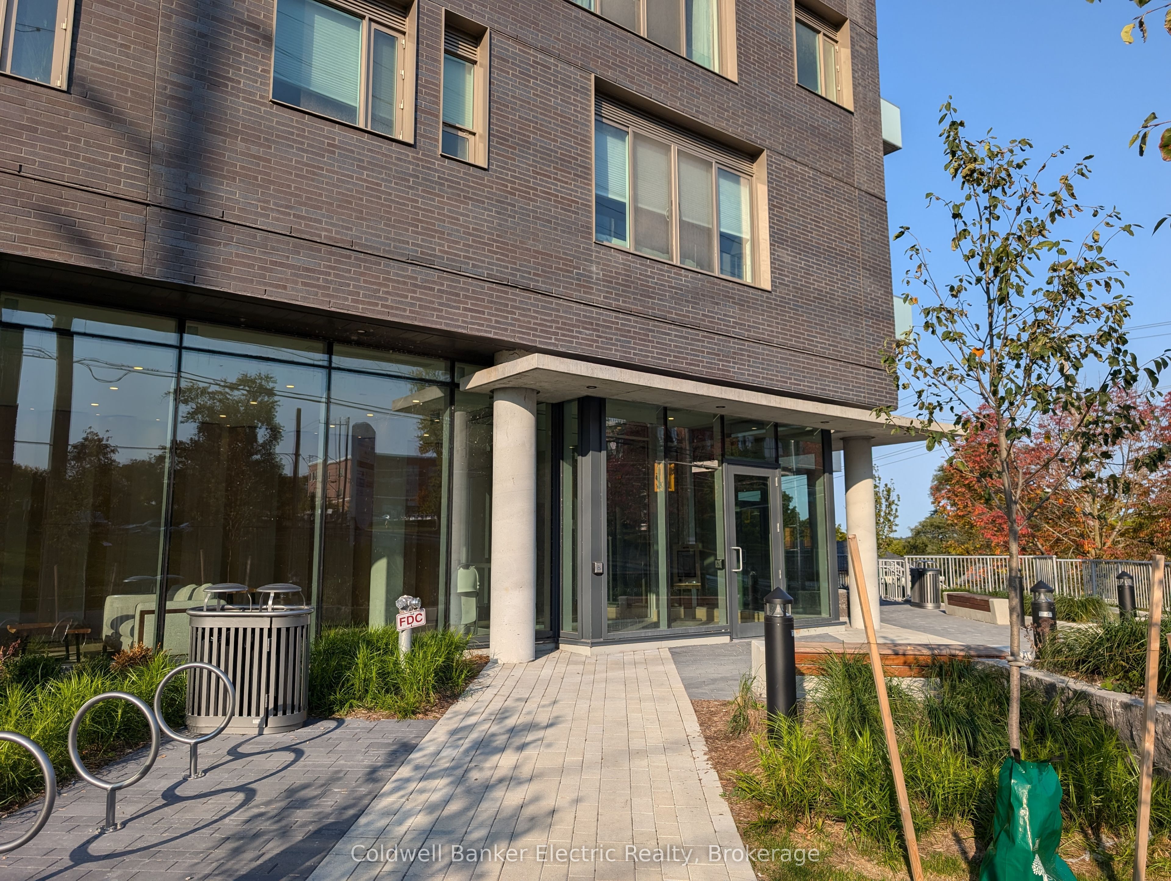Unit 802 - 195 Hunter Street E, Peterborough 1