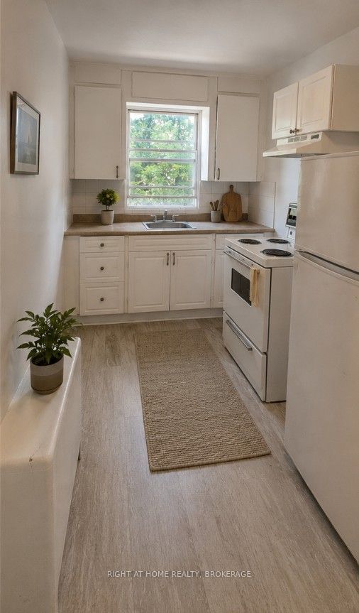 Unit 2 - 60 Richmond Avenue, St. Catharines 5