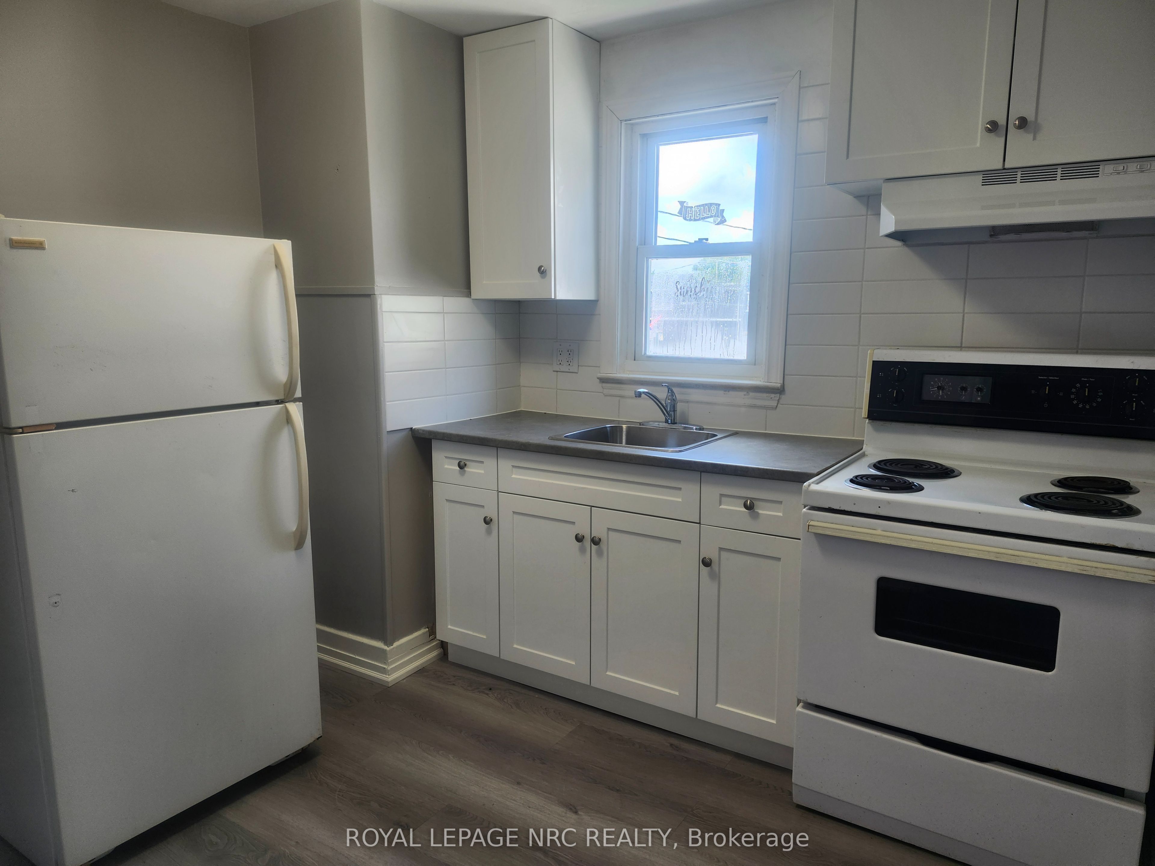 Unit 1 - 476 EAST MAIN Street, Welland 4